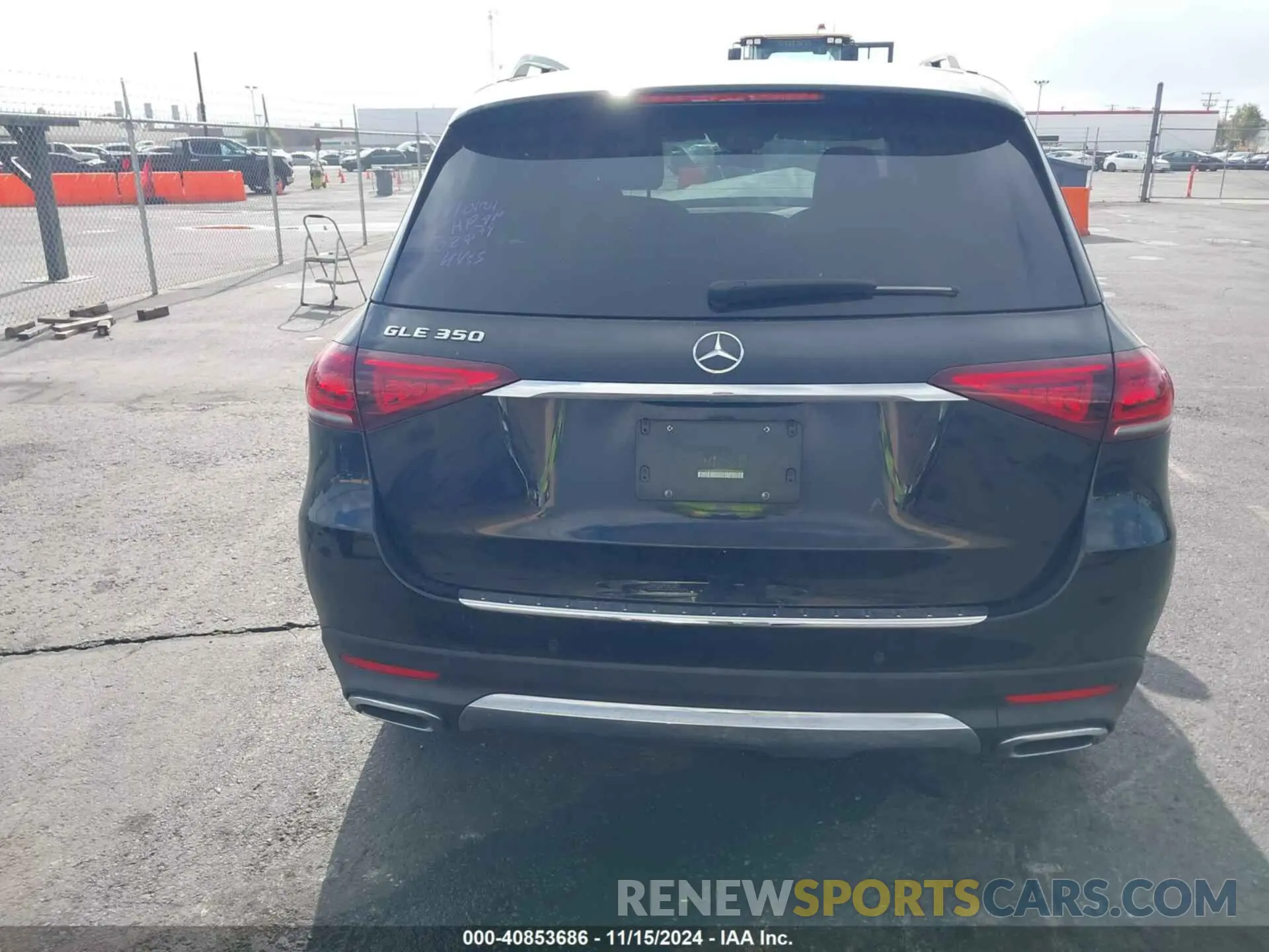 16 Photograph of a damaged car 4JGFB4JB1LA125448 MERCEDES-BENZ GLE 350 2020