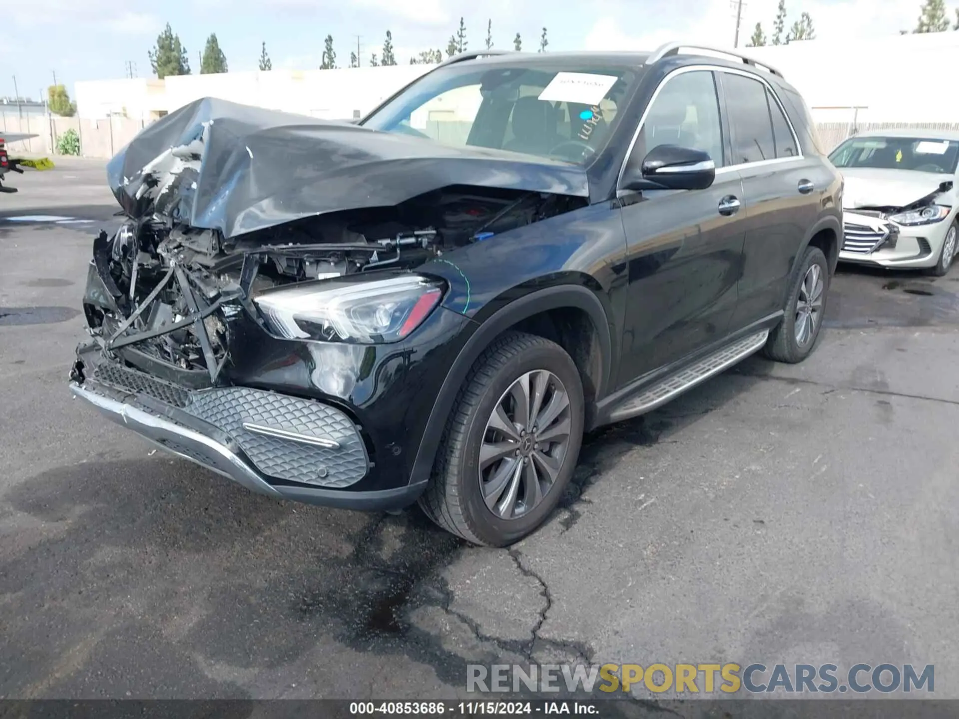 2 Photograph of a damaged car 4JGFB4JB1LA125448 MERCEDES-BENZ GLE 350 2020