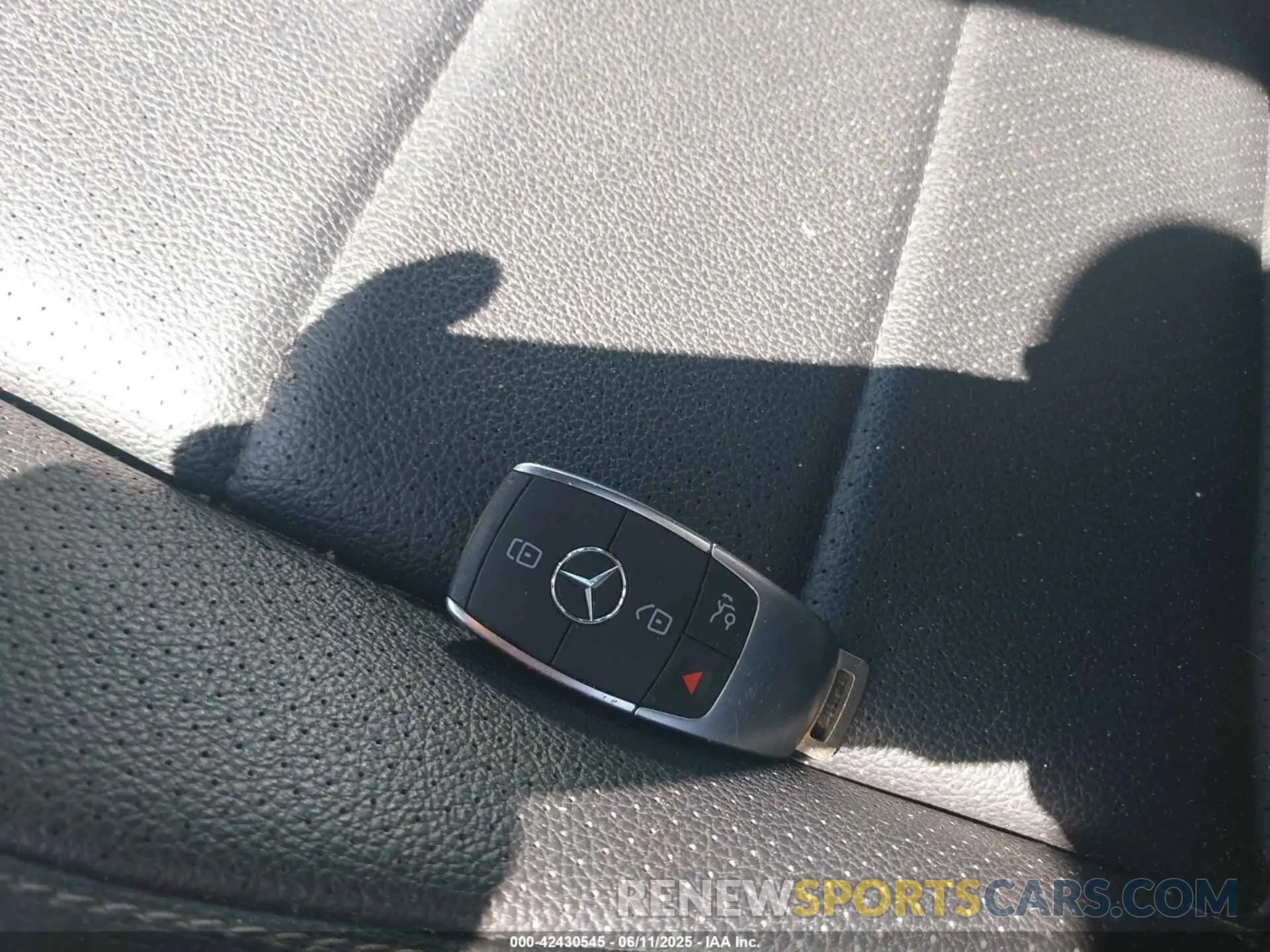 11 Photograph of a damaged car 4JGFB4JB4LA139912 MERCEDES-BENZ GLE 350 2020