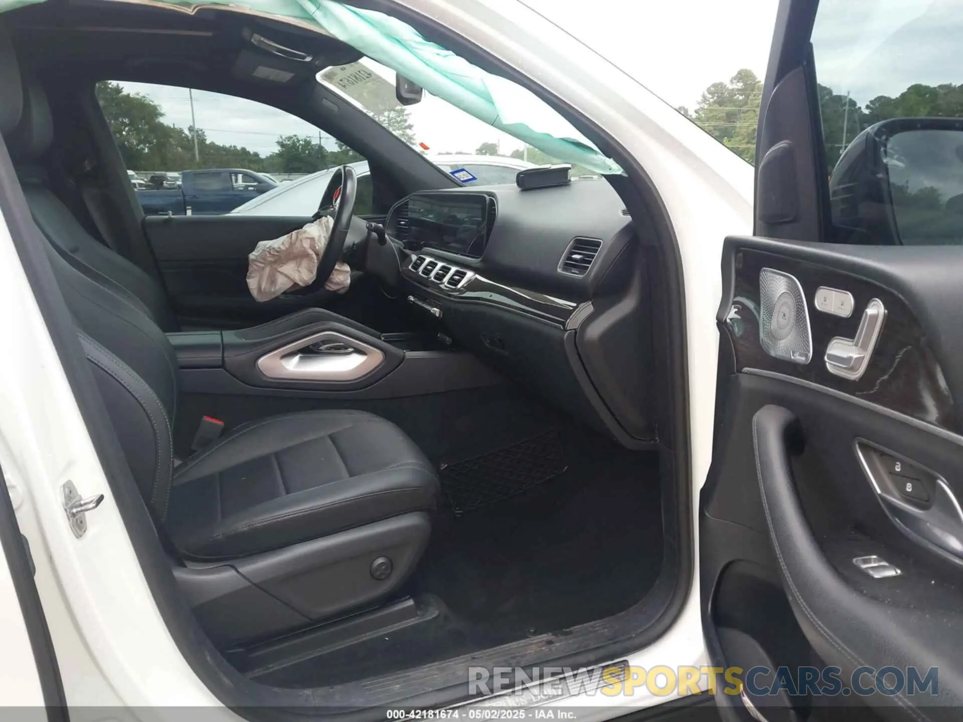 5 Photograph of a damaged car 4JGFB4JB7LA245416 MERCEDES-BENZ GLE 350 2020