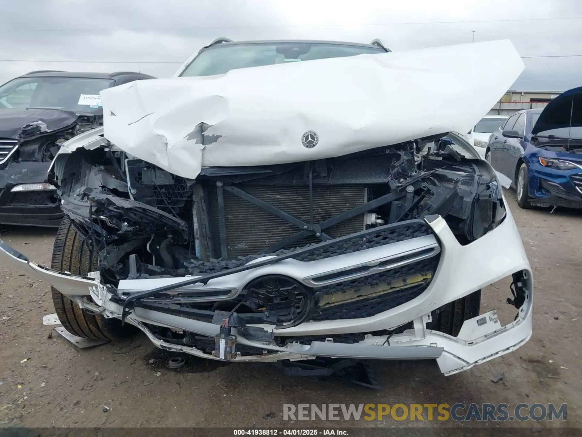 6 Photograph of a damaged car 4JGFB4JB7LA247604 MERCEDES-BENZ GLE 350 2020