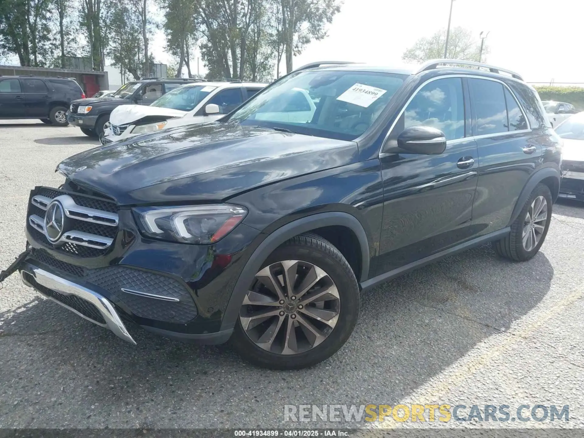 2 Photograph of a damaged car 4JGFB4JB9LA241173 MERCEDES-BENZ GLE 350 2020
