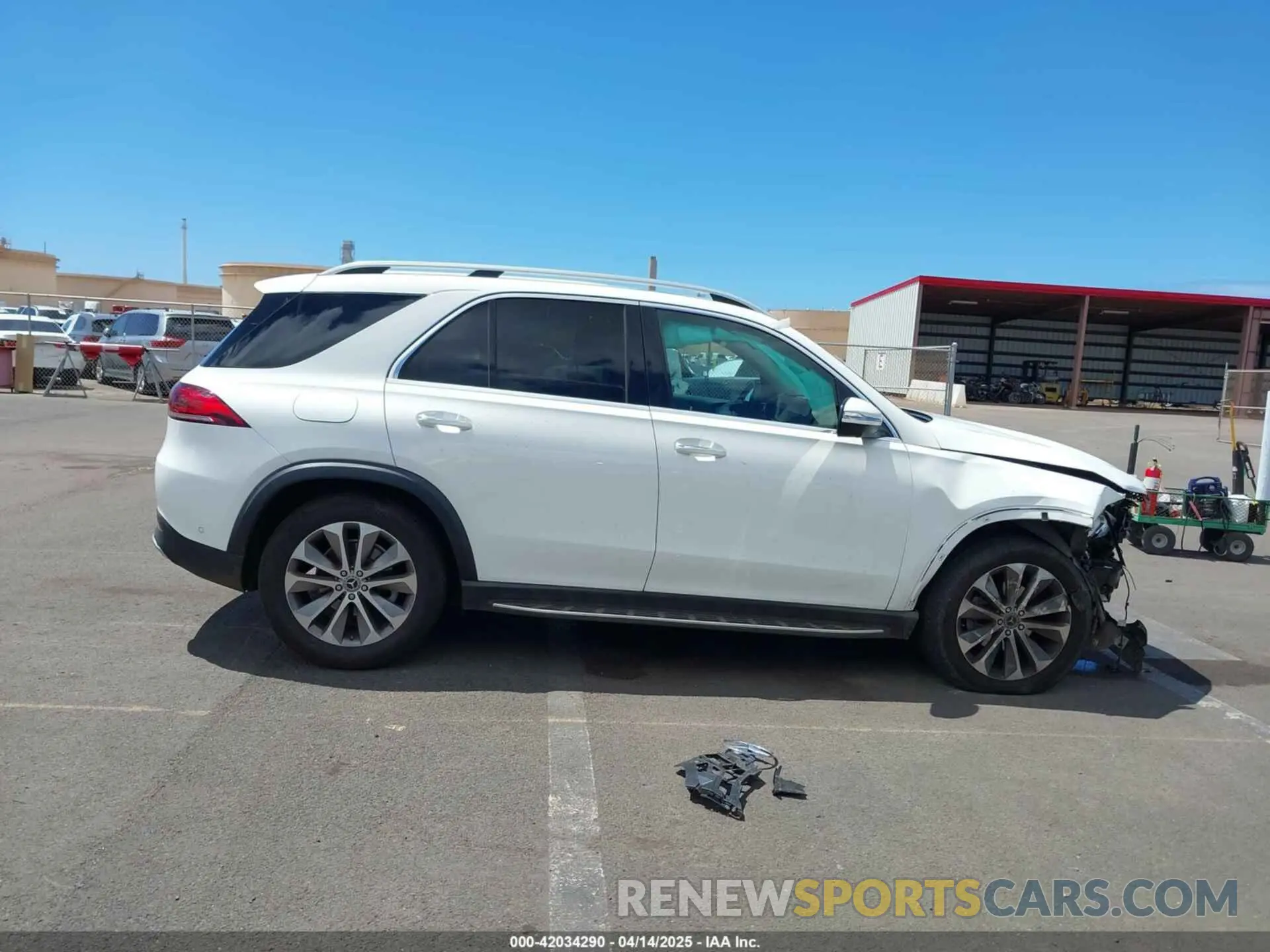 14 Photograph of a damaged car 4JGFB4JE9LA130519 MERCEDES-BENZ GLE 350 2020