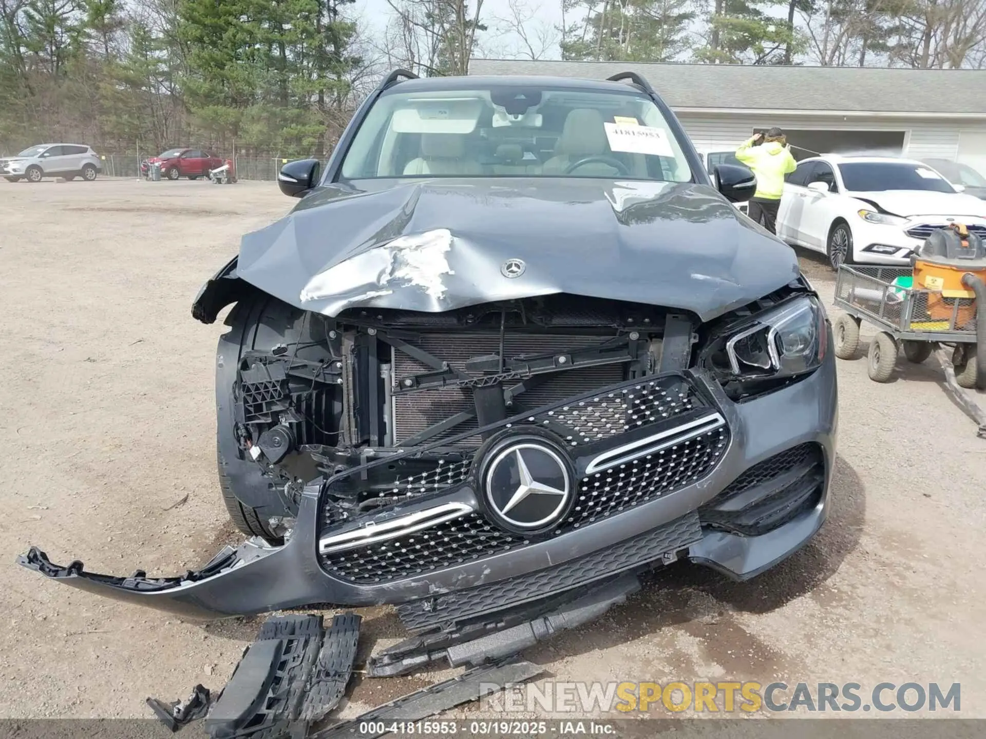 13 Фотография поврежденного автомобиля 4JGFB4KB0LA007485 MERCEDES-BENZ GLE 350 2020