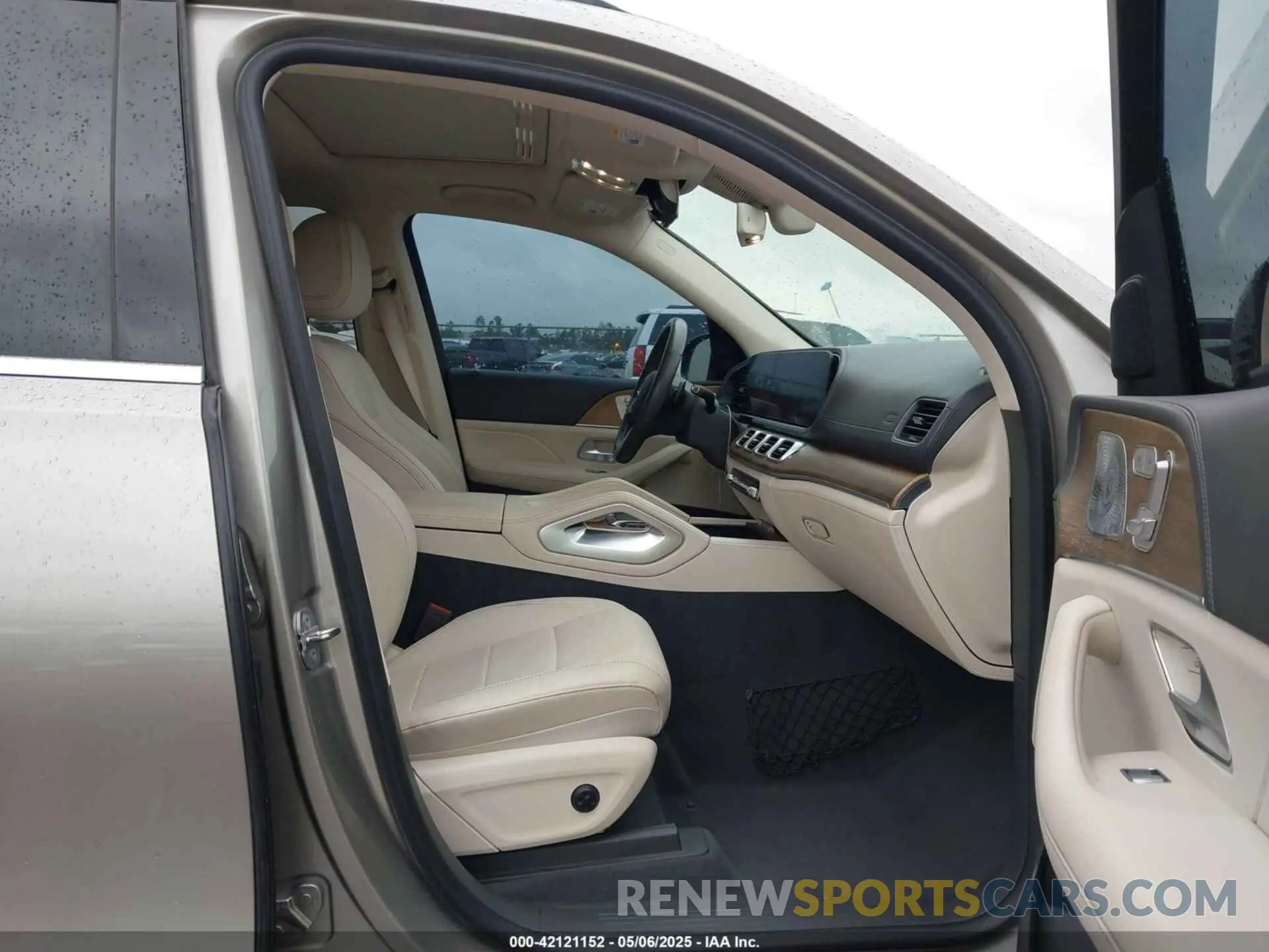 5 Photograph of a damaged car 4JGFB4KB2LA033392 MERCEDES-BENZ GLE 350 2020
