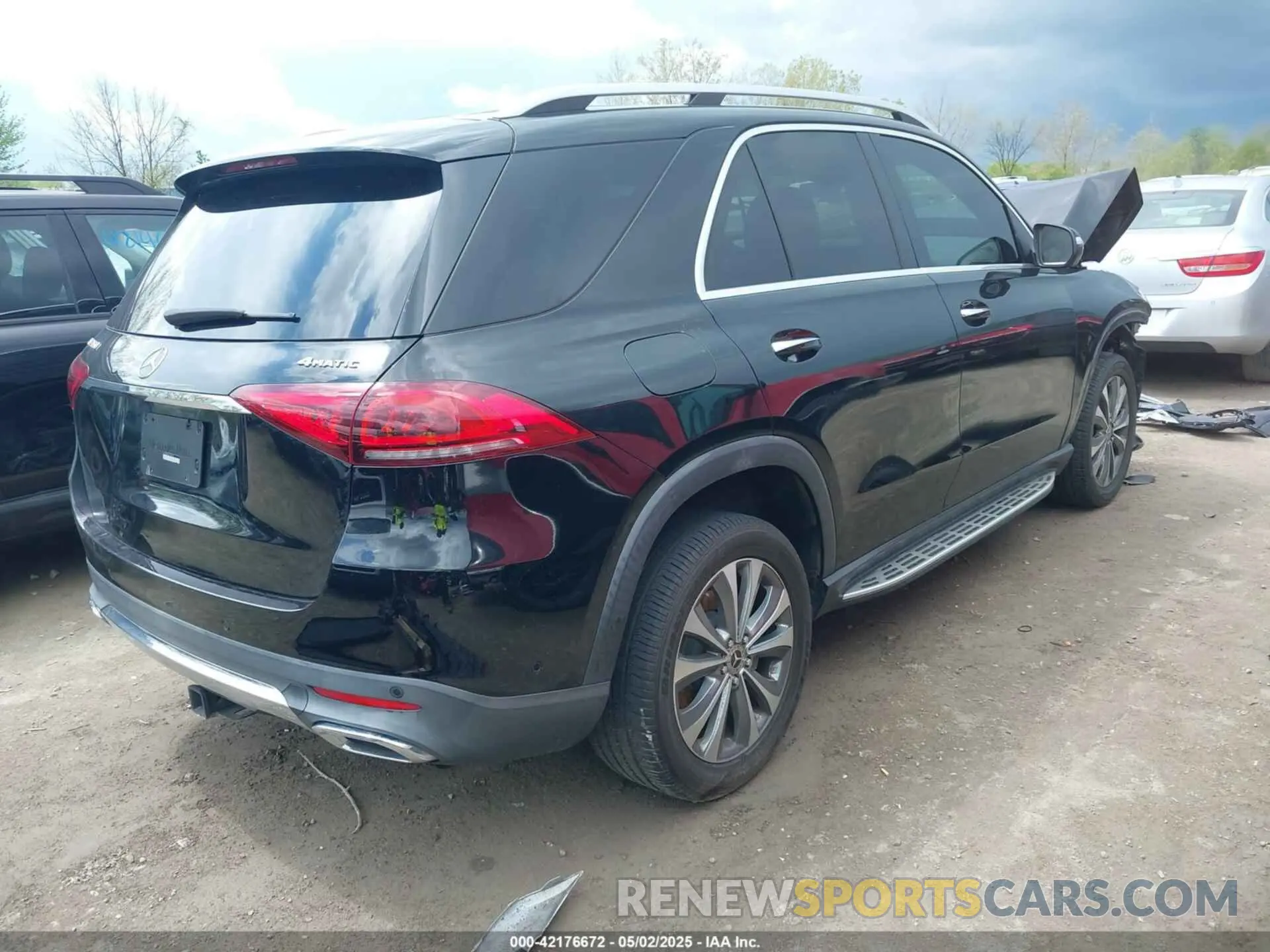 4 Photograph of a damaged car 4JGFB4KB4LA038559 MERCEDES-BENZ GLE 350 2020