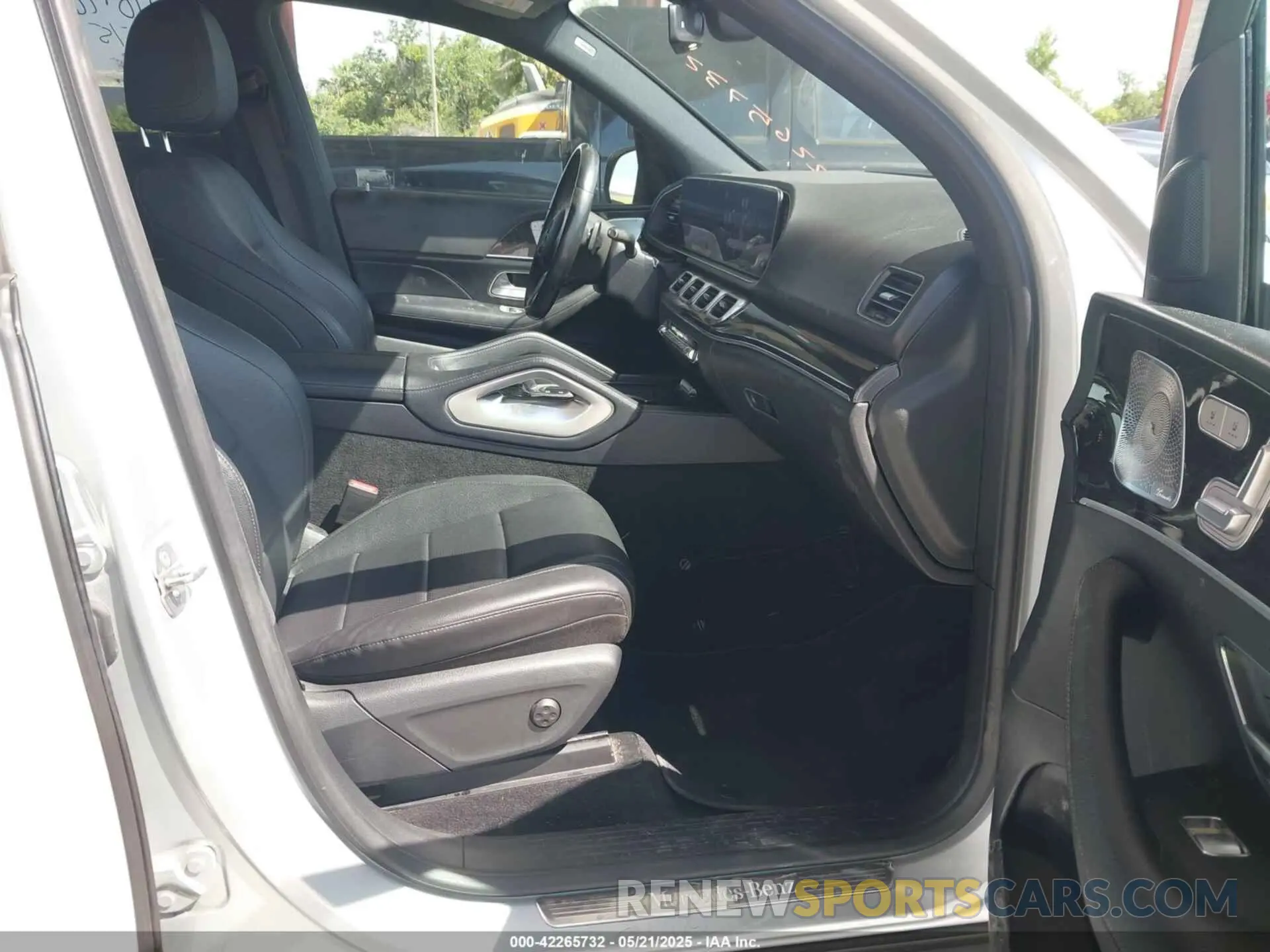 5 Photograph of a damaged car 4JGFB4KB4LA101207 MERCEDES-BENZ GLE 350 2020
