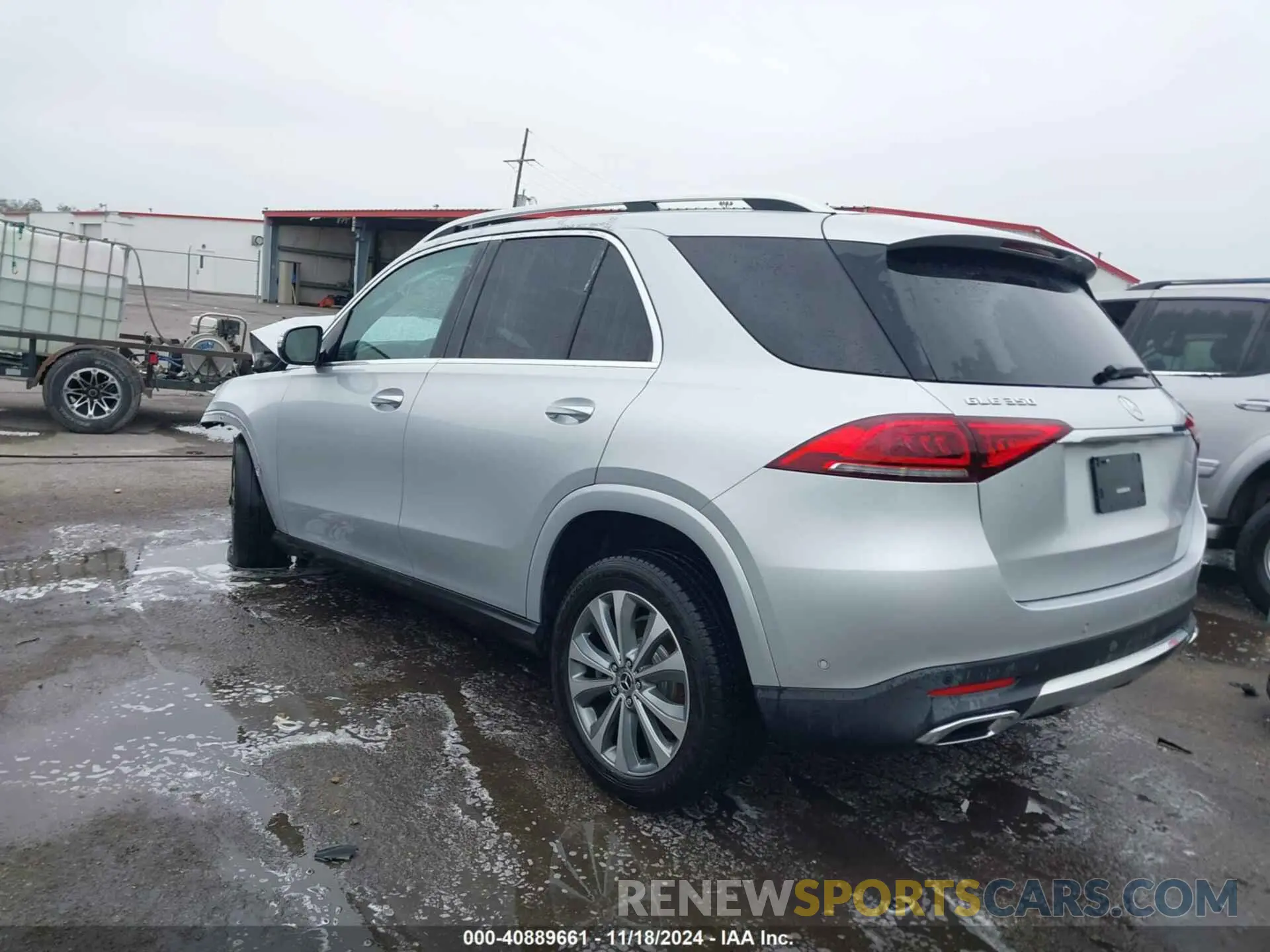 3 Photograph of a damaged car 4JGFB4KB5LA078147 MERCEDES-BENZ GLE 350 2020