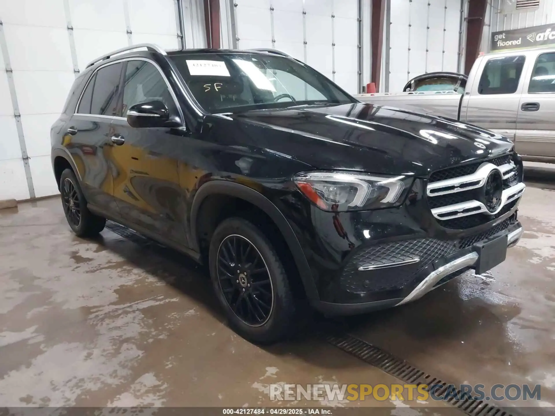 1 Фотография поврежденного автомобиля 4JGFB4KB6LA045352 MERCEDES-BENZ GLE 350 2020