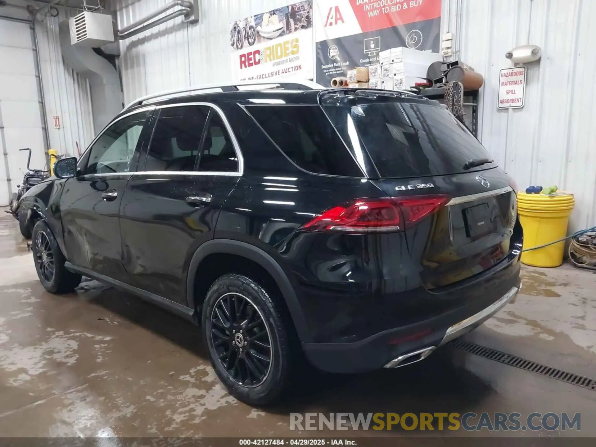 3 Фотография поврежденного автомобиля 4JGFB4KB6LA045352 MERCEDES-BENZ GLE 350 2020