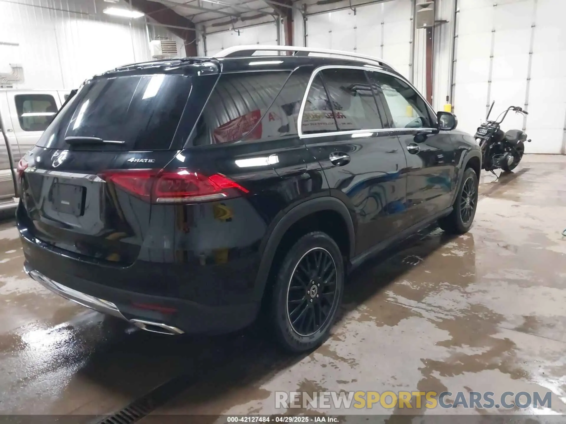 4 Фотография поврежденного автомобиля 4JGFB4KB6LA045352 MERCEDES-BENZ GLE 350 2020