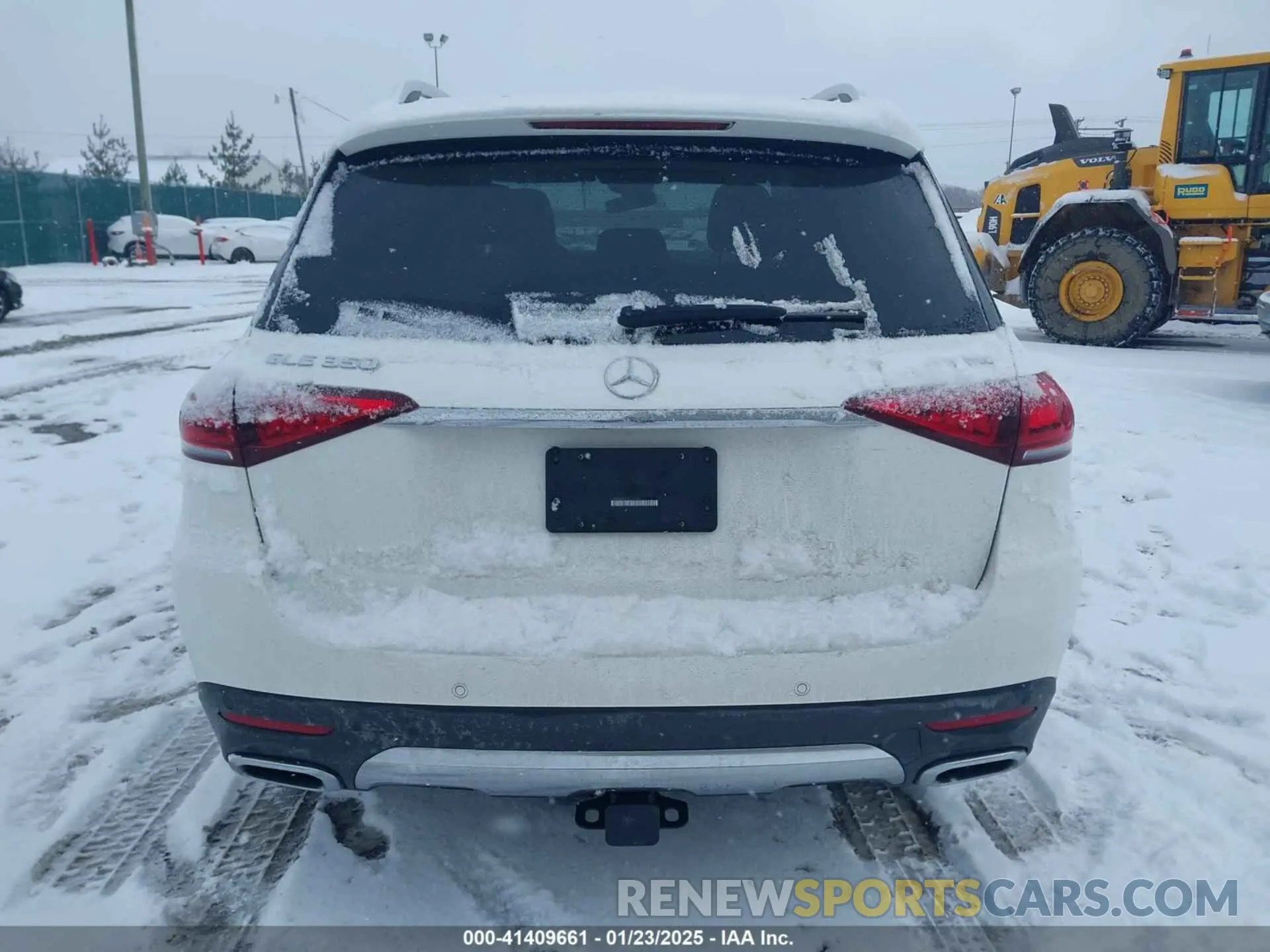 16 Photograph of a damaged car 4JGFB4KB6LA174210 MERCEDES-BENZ GLE 350 2020