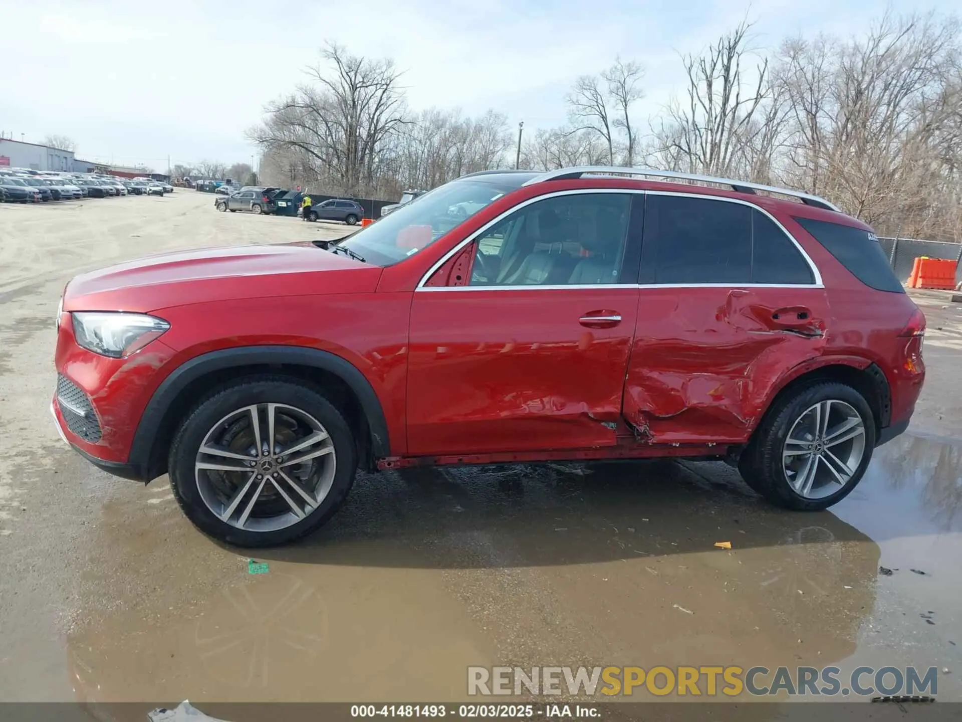 15 Photograph of a damaged car 4JGFB4KB9LA071038 MERCEDES-BENZ GLE 350 2020