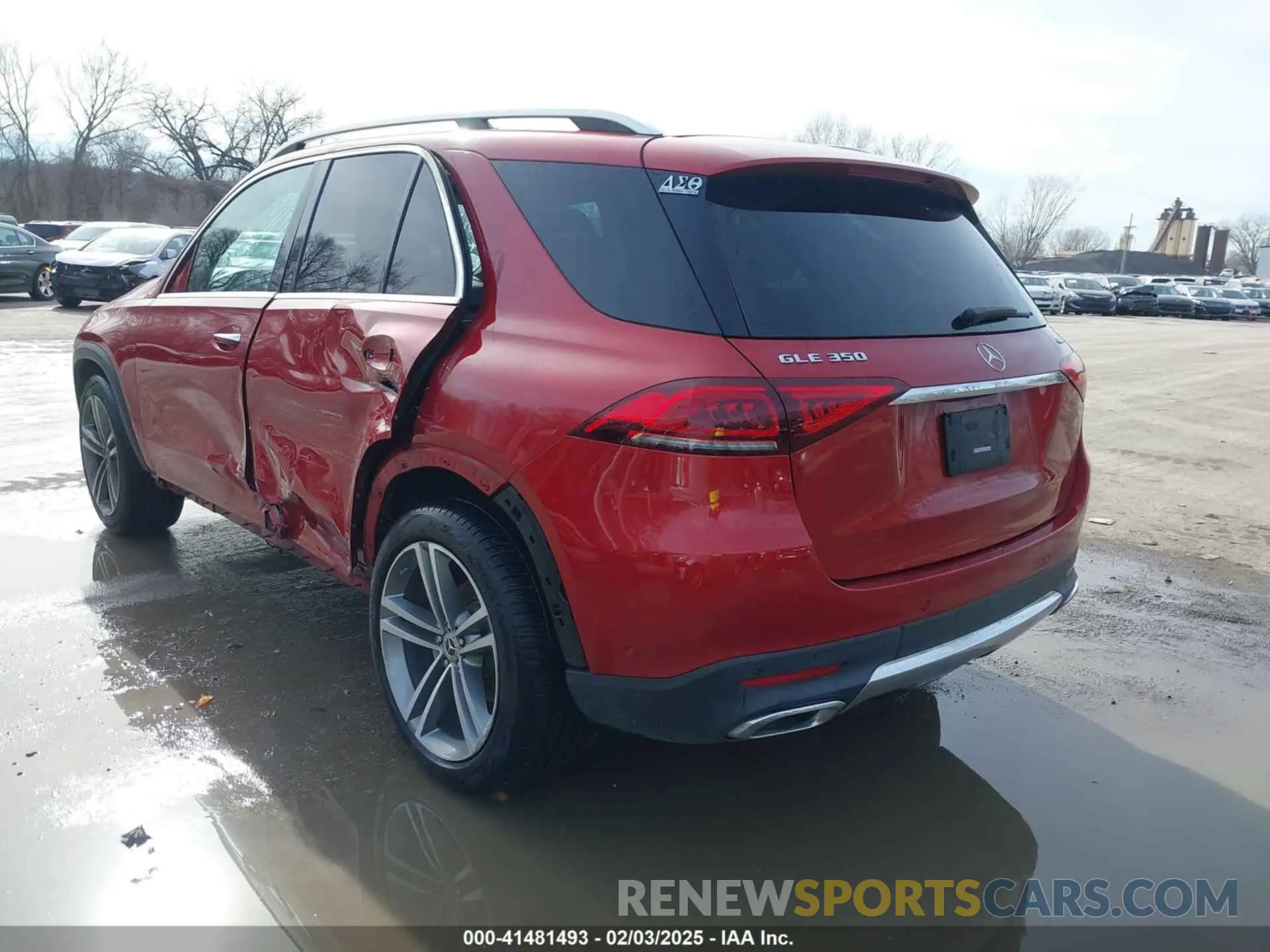 3 Photograph of a damaged car 4JGFB4KB9LA071038 MERCEDES-BENZ GLE 350 2020