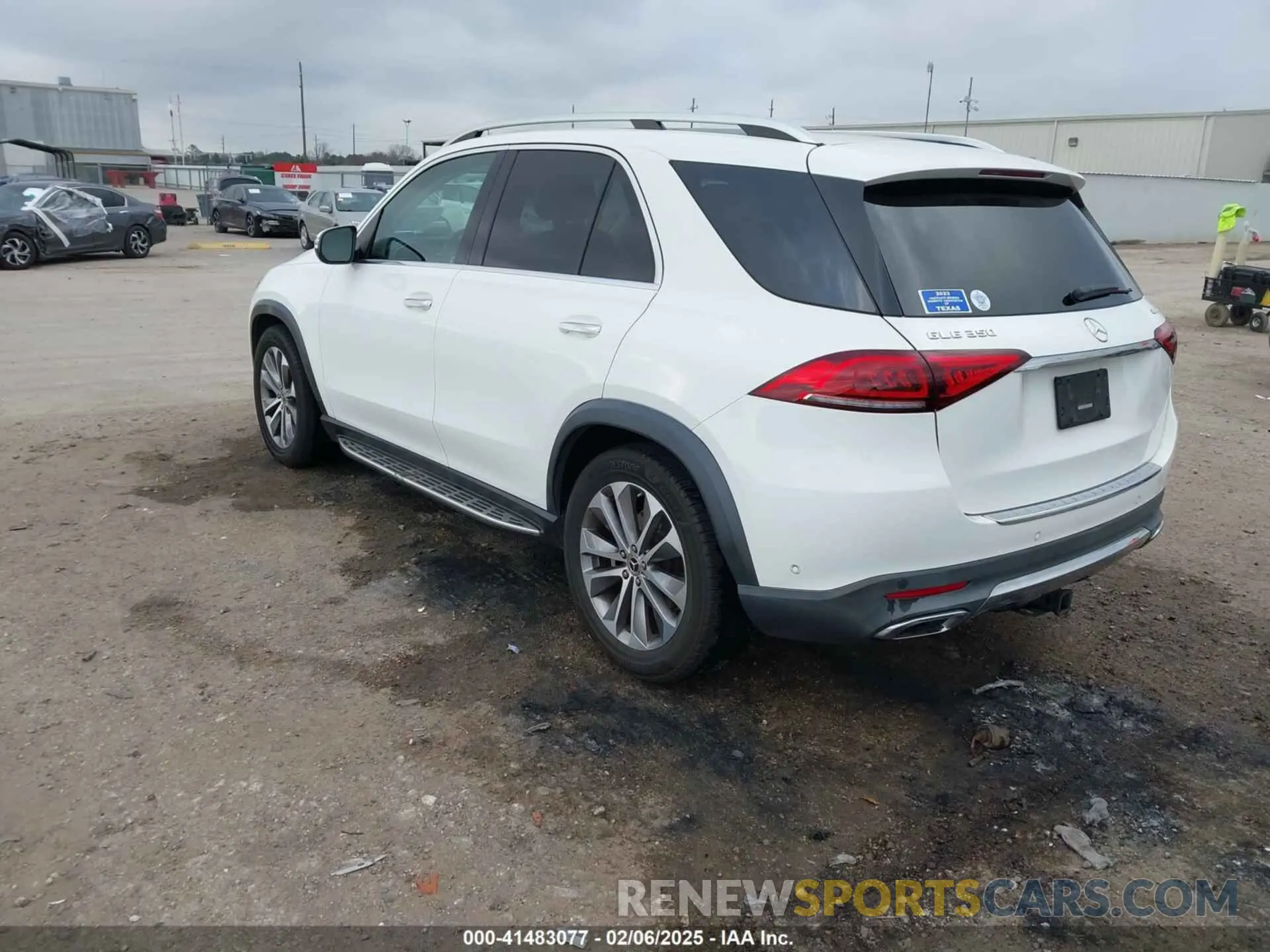 3 Фотография поврежденного автомобиля 4JGFB4KE3LA043391 MERCEDES-BENZ GLE 350 2020