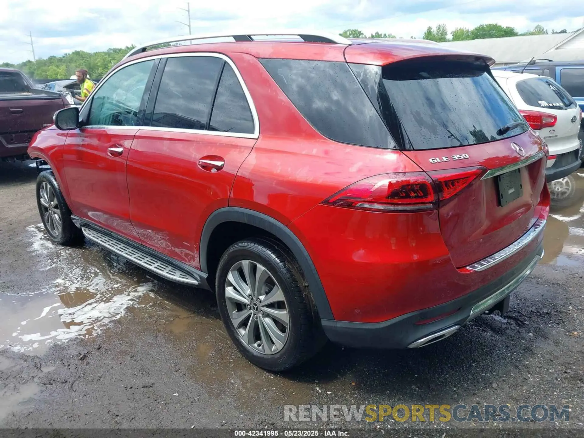 3 Фотография поврежденного автомобиля 4JGFB4KE3LA056089 MERCEDES-BENZ GLE 350 2020