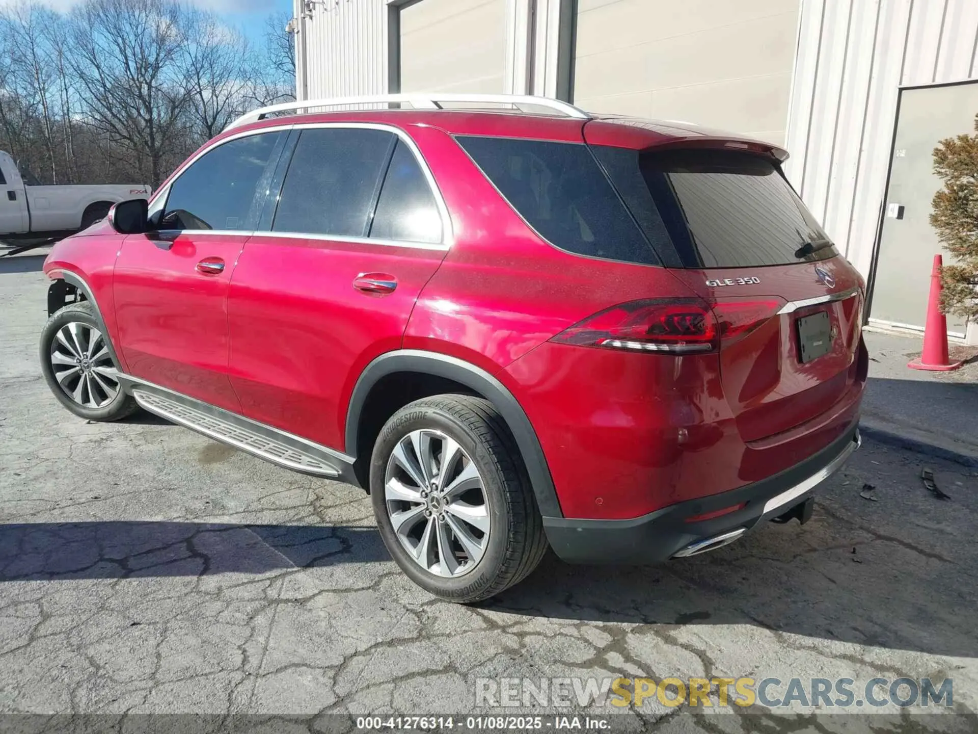 3 Photograph of a damaged car 4JGFB4KE4LA024560 MERCEDES-BENZ GLE 350 2020