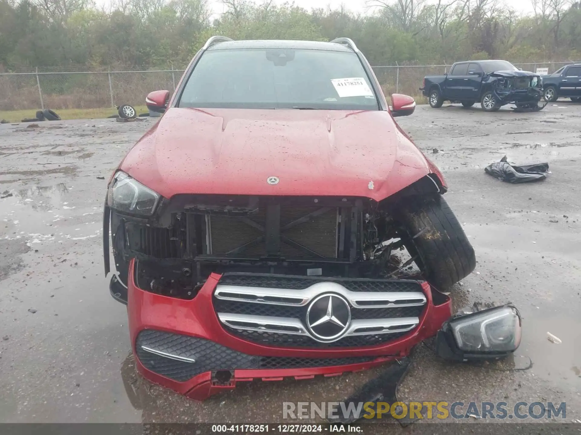 12 Photograph of a damaged car 4JGFB4KE7LA082095 MERCEDES-BENZ GLE 350 2020