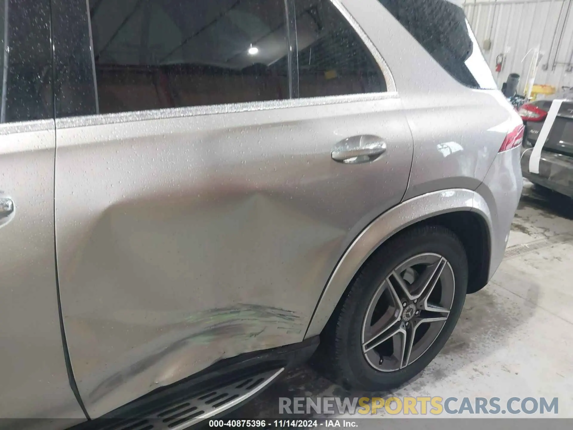 6 Photograph of a damaged car 4JGFB4KE8LA073695 MERCEDES-BENZ GLE 350 2020