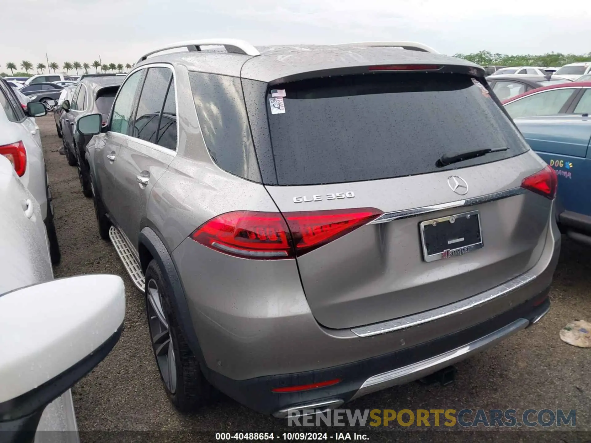 14 Photograph of a damaged car 4JGFB4JE6MA465027 MERCEDES-BENZ GLE 350 2021