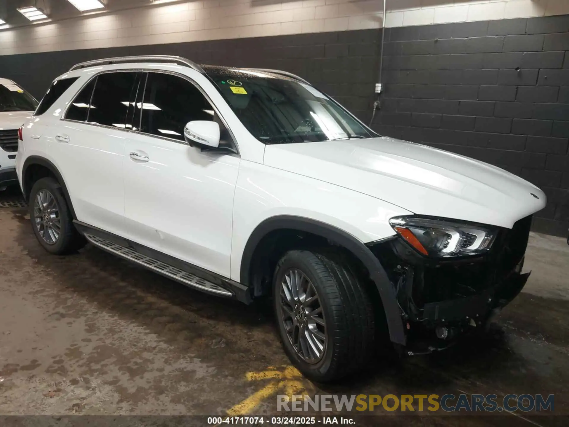1 Photograph of a damaged car 4JGFB4KB3MA389495 MERCEDES-BENZ GLE 350 2021