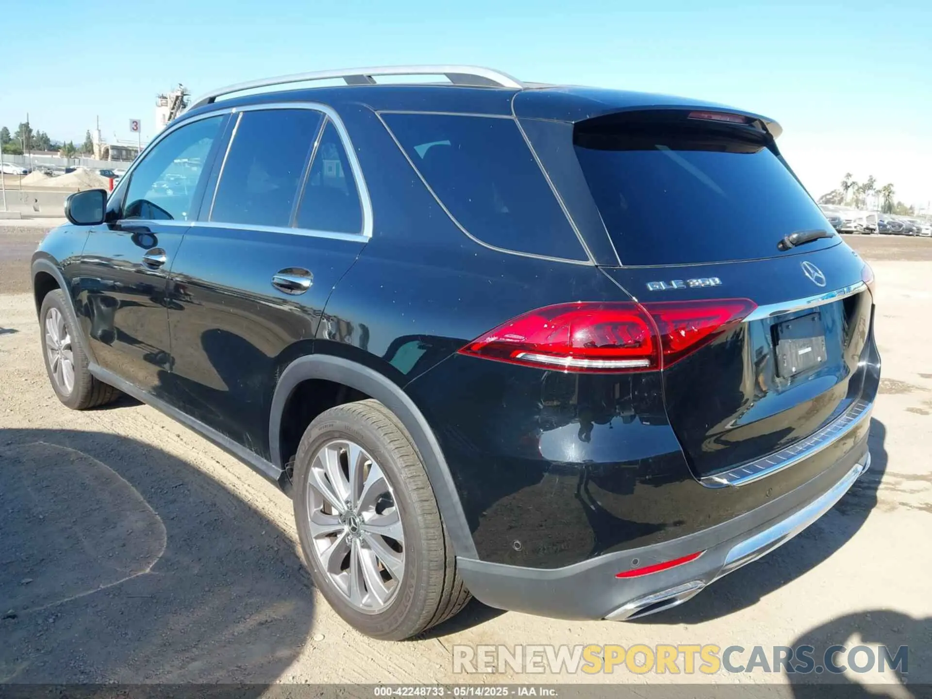 3 Фотография поврежденного автомобиля 4JGFB4KB6MA517437 MERCEDES-BENZ GLE 350 2021