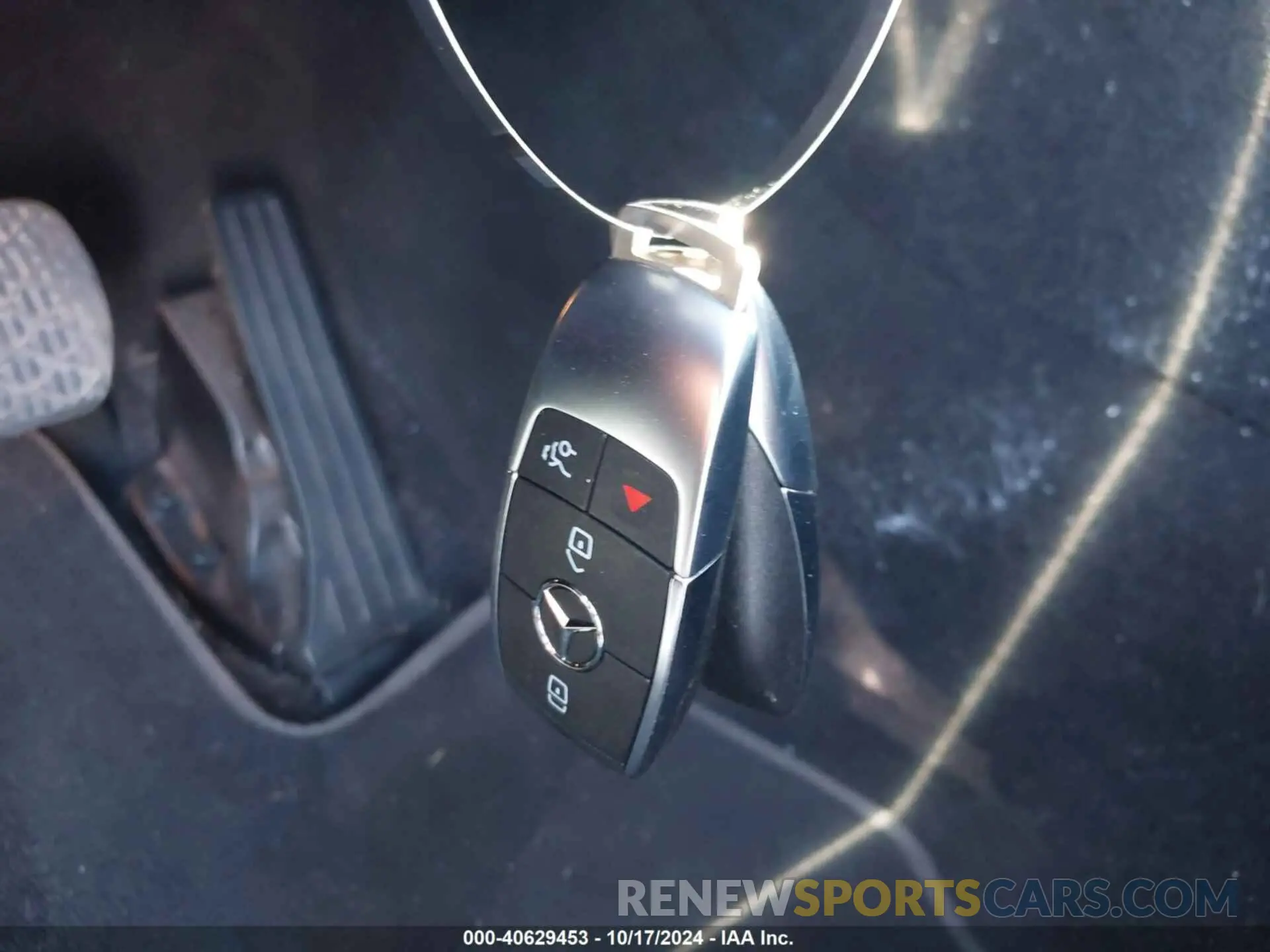 11 Photograph of a damaged car 4JGFB4KE2MA532656 MERCEDES-BENZ GLE 350 2021