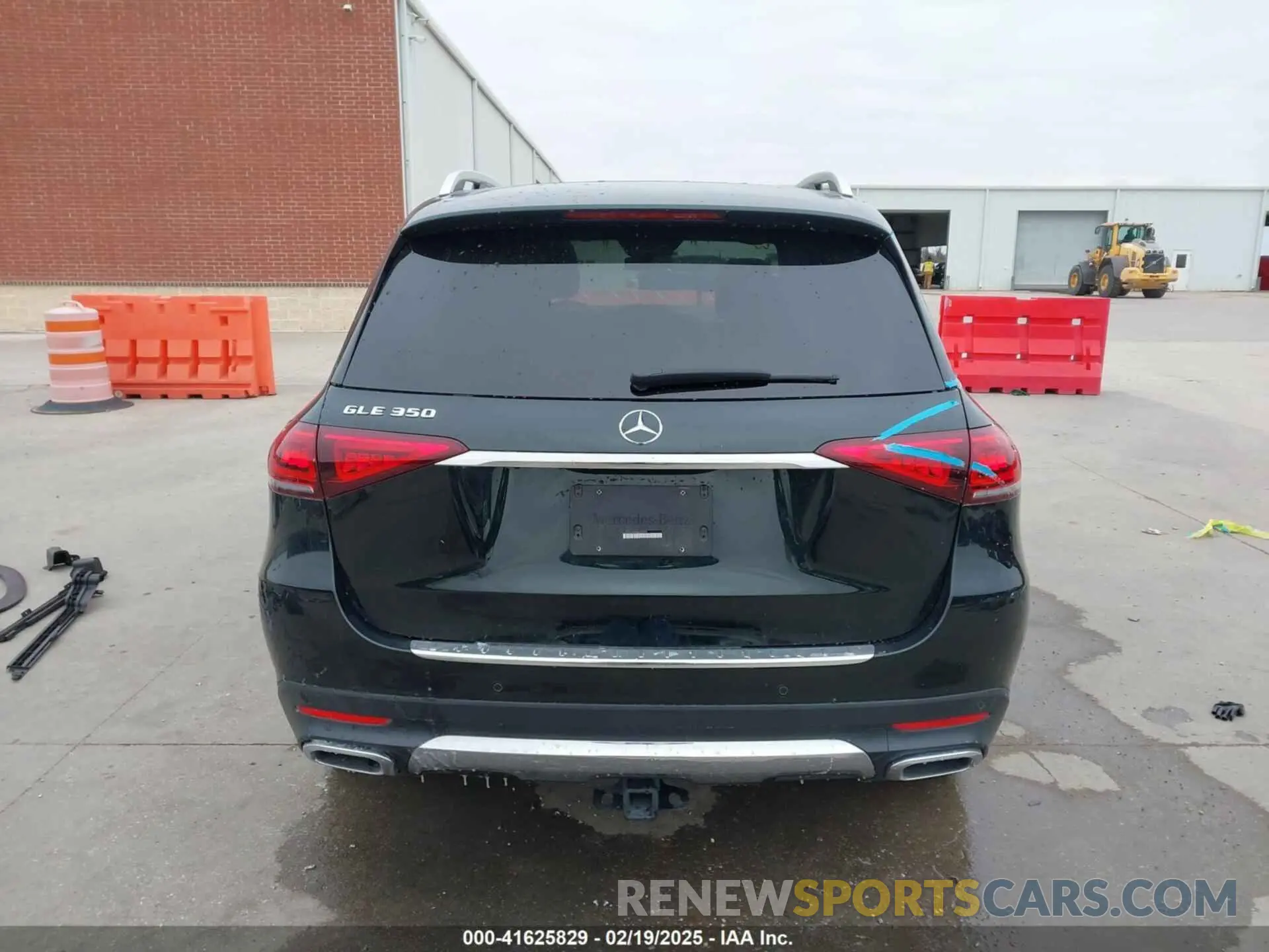 17 Фотография поврежденного автомобиля 4JGFB4JB5NA639970 MERCEDES-BENZ GLE 350 2022
