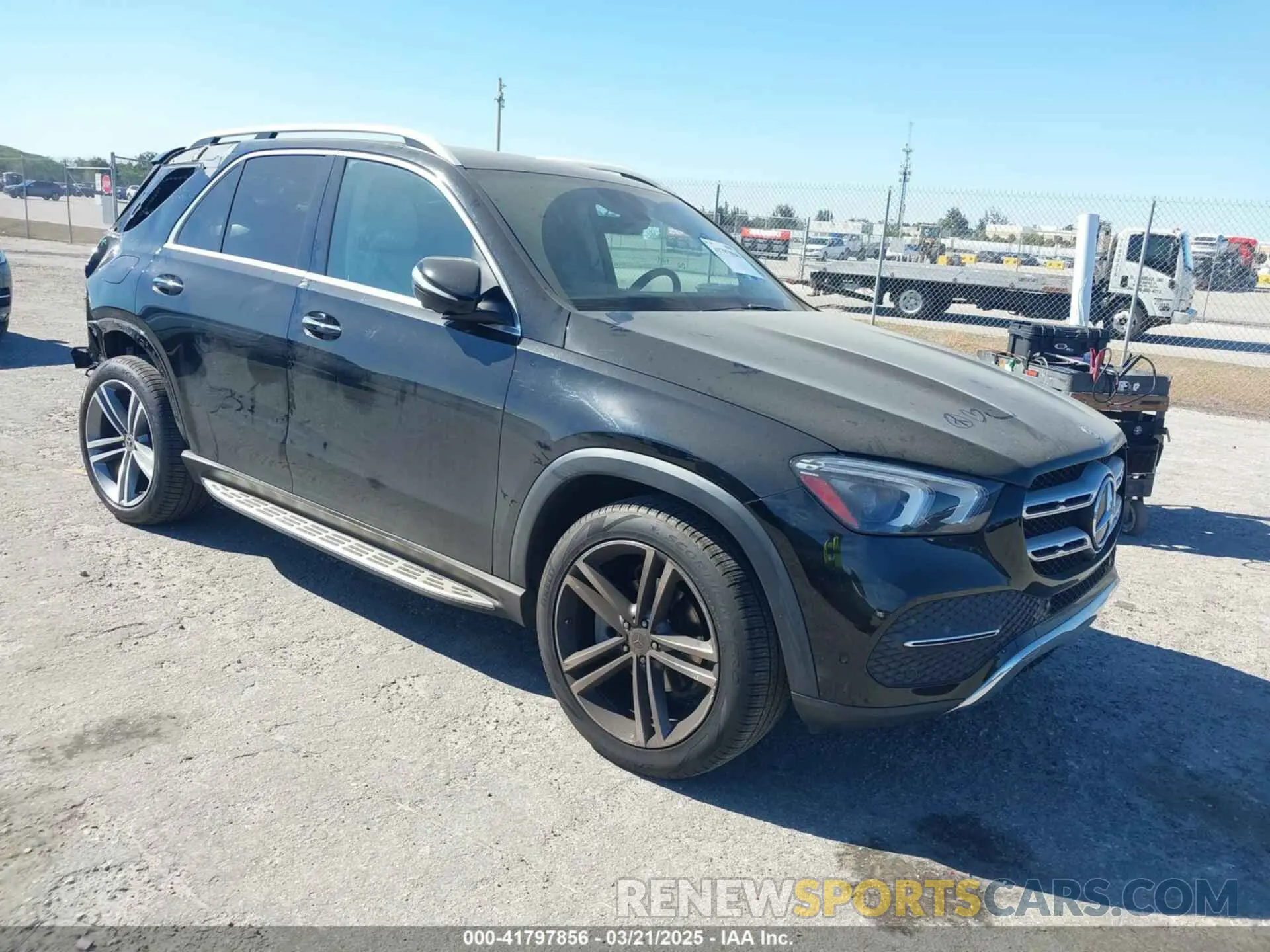 1 Фотография поврежденного автомобиля 4JGFB4JB5NA715798 MERCEDES-BENZ GLE 350 2022