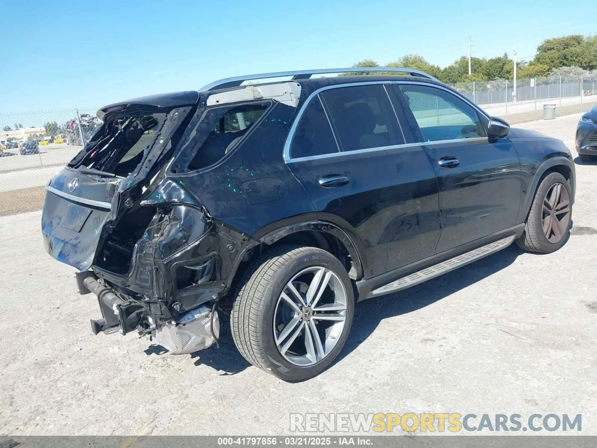 4 Фотография поврежденного автомобиля 4JGFB4JB5NA715798 MERCEDES-BENZ GLE 350 2022