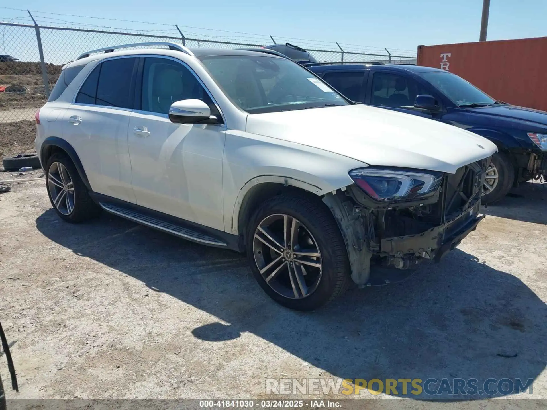 1 Photograph of a damaged car 4JGFB4JB7NA691861 MERCEDES-BENZ GLE 350 2022