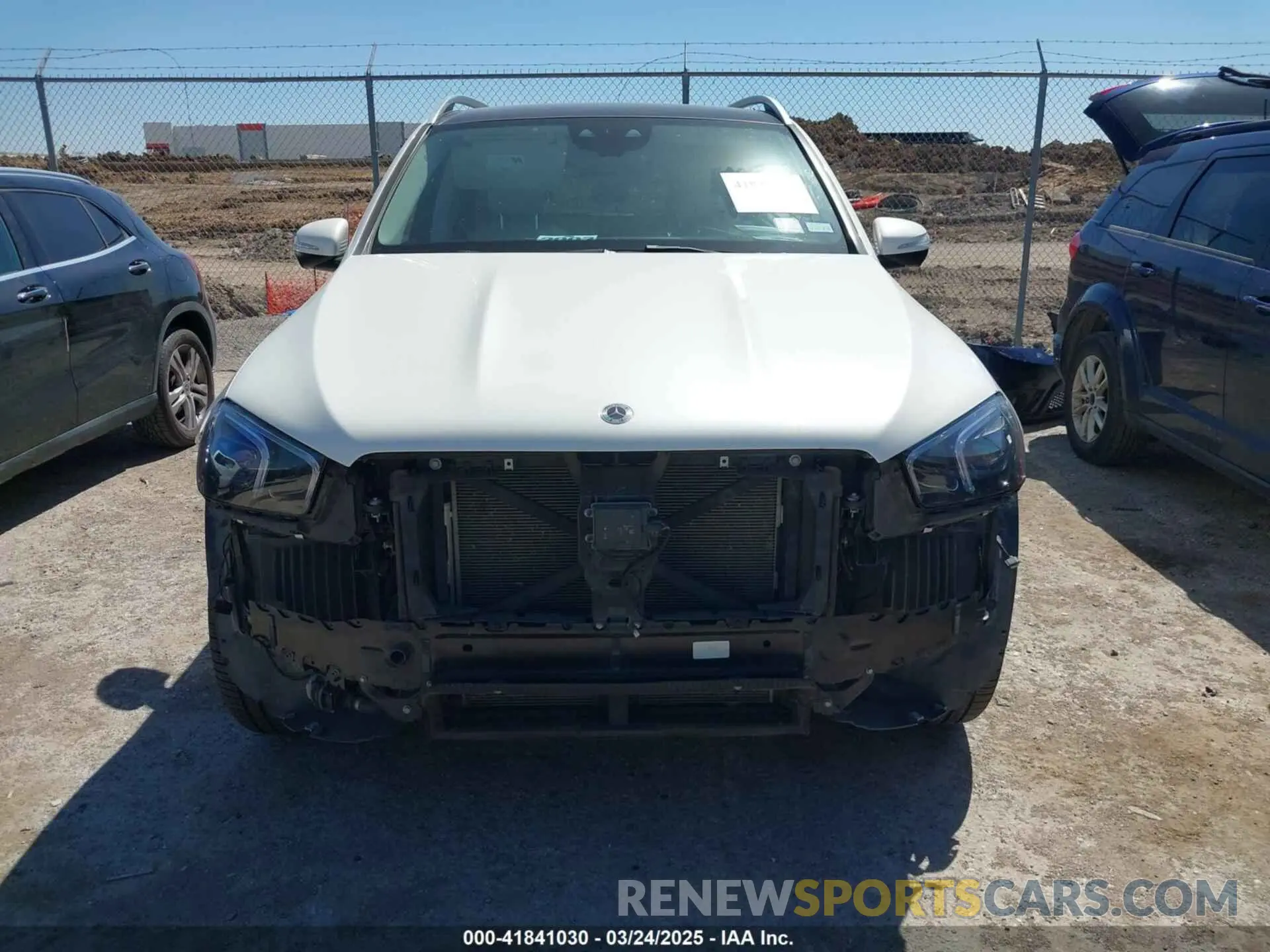 12 Photograph of a damaged car 4JGFB4JB7NA691861 MERCEDES-BENZ GLE 350 2022