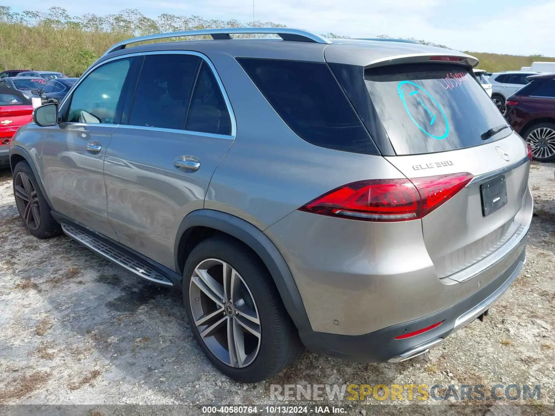 3 Photograph of a damaged car 4JGFB4JB9NA625540 MERCEDES-BENZ GLE 350 2022