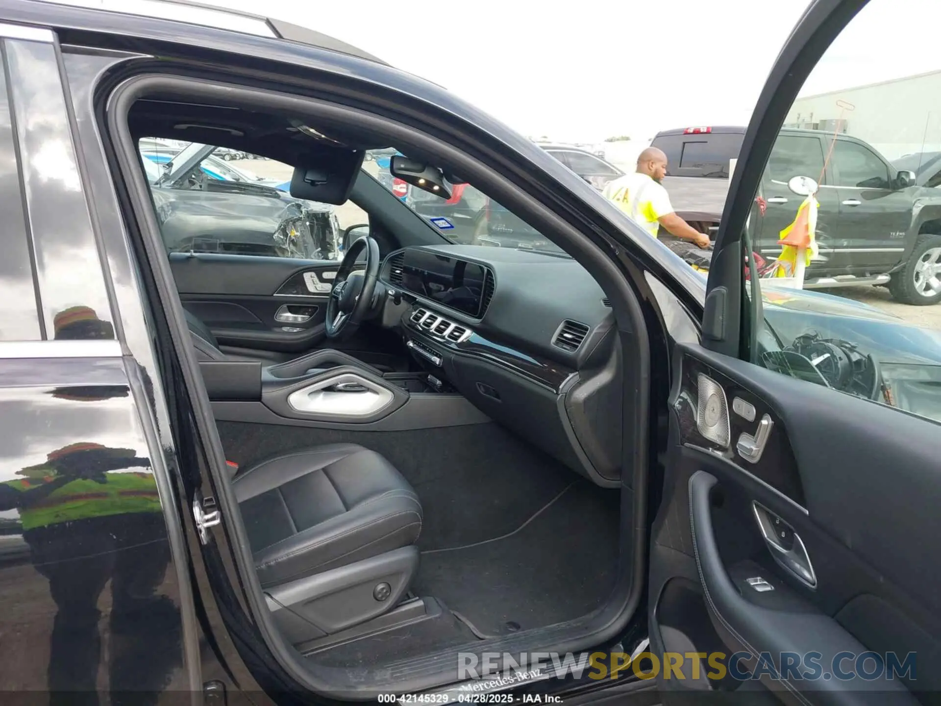 5 Фотография поврежденного автомобиля 4JGFB4JB9NA752546 MERCEDES-BENZ GLE 350 2022