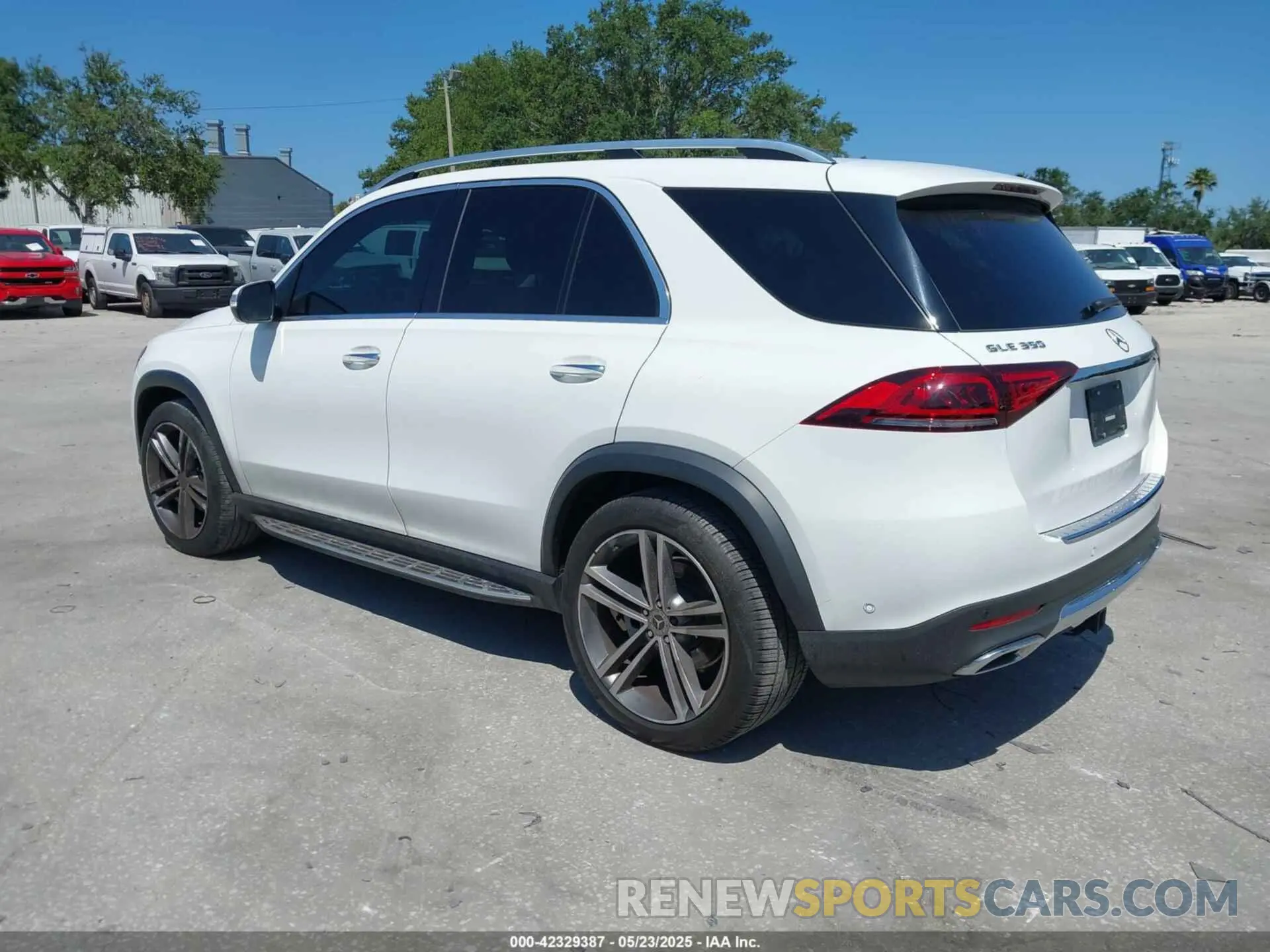 3 Фотография поврежденного автомобиля 4JGFB4KB3NA713210 MERCEDES-BENZ GLE 350 2022