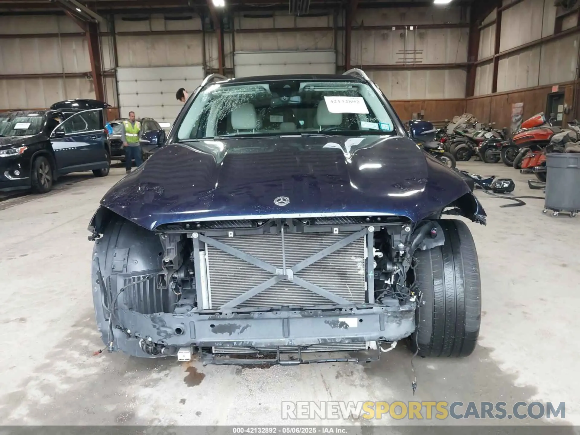 13 Photograph of a damaged car 4JGFB4KB3NA786559 MERCEDES-BENZ GLE 350 2022
