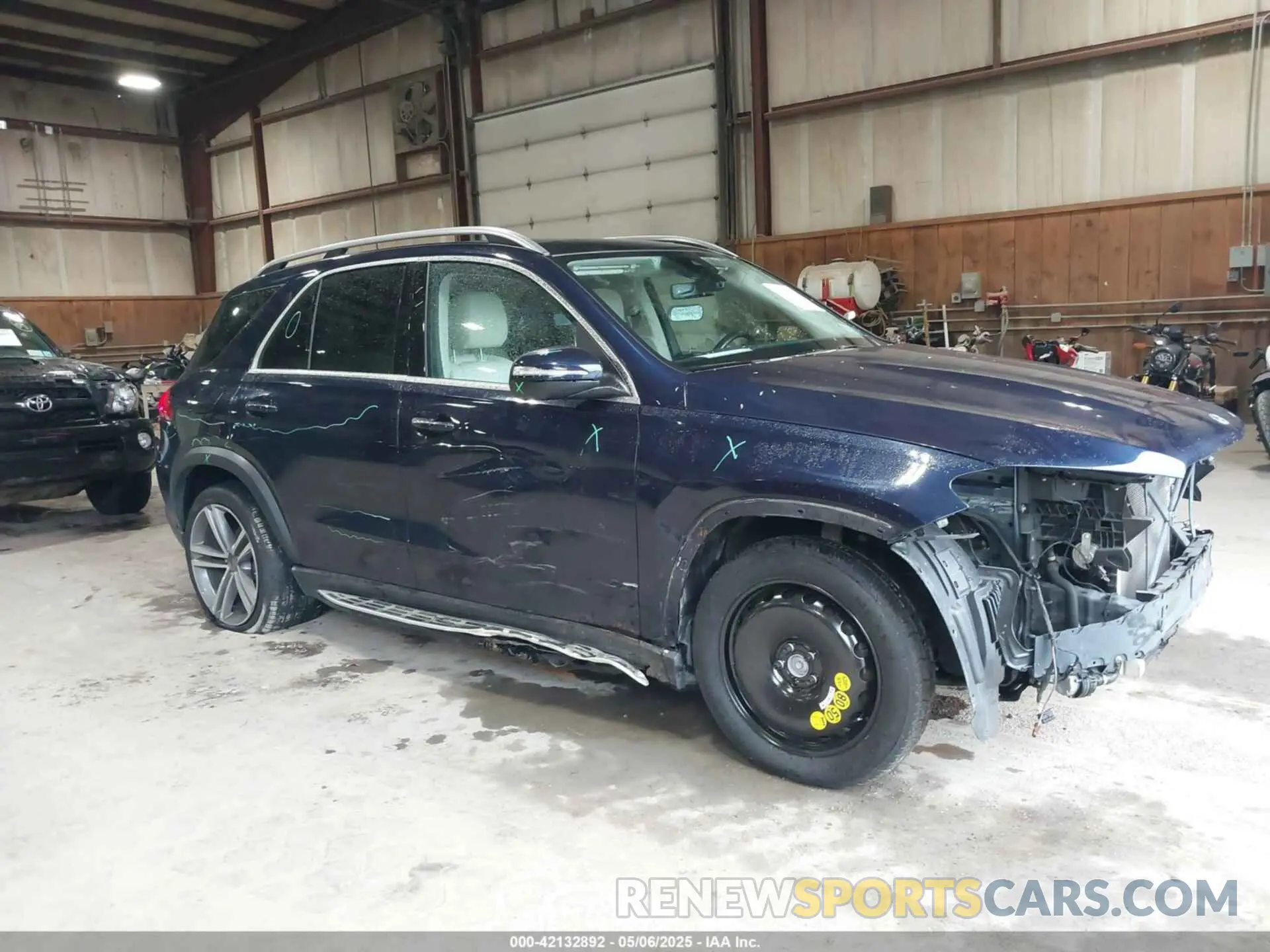6 Photograph of a damaged car 4JGFB4KB3NA786559 MERCEDES-BENZ GLE 350 2022