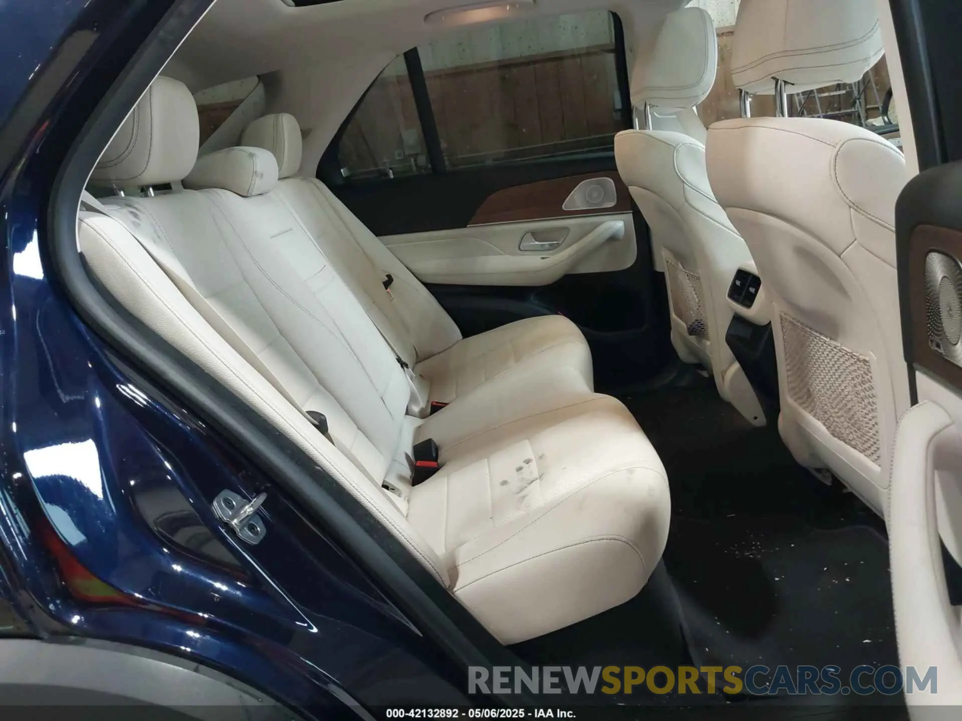 8 Photograph of a damaged car 4JGFB4KB3NA786559 MERCEDES-BENZ GLE 350 2022
