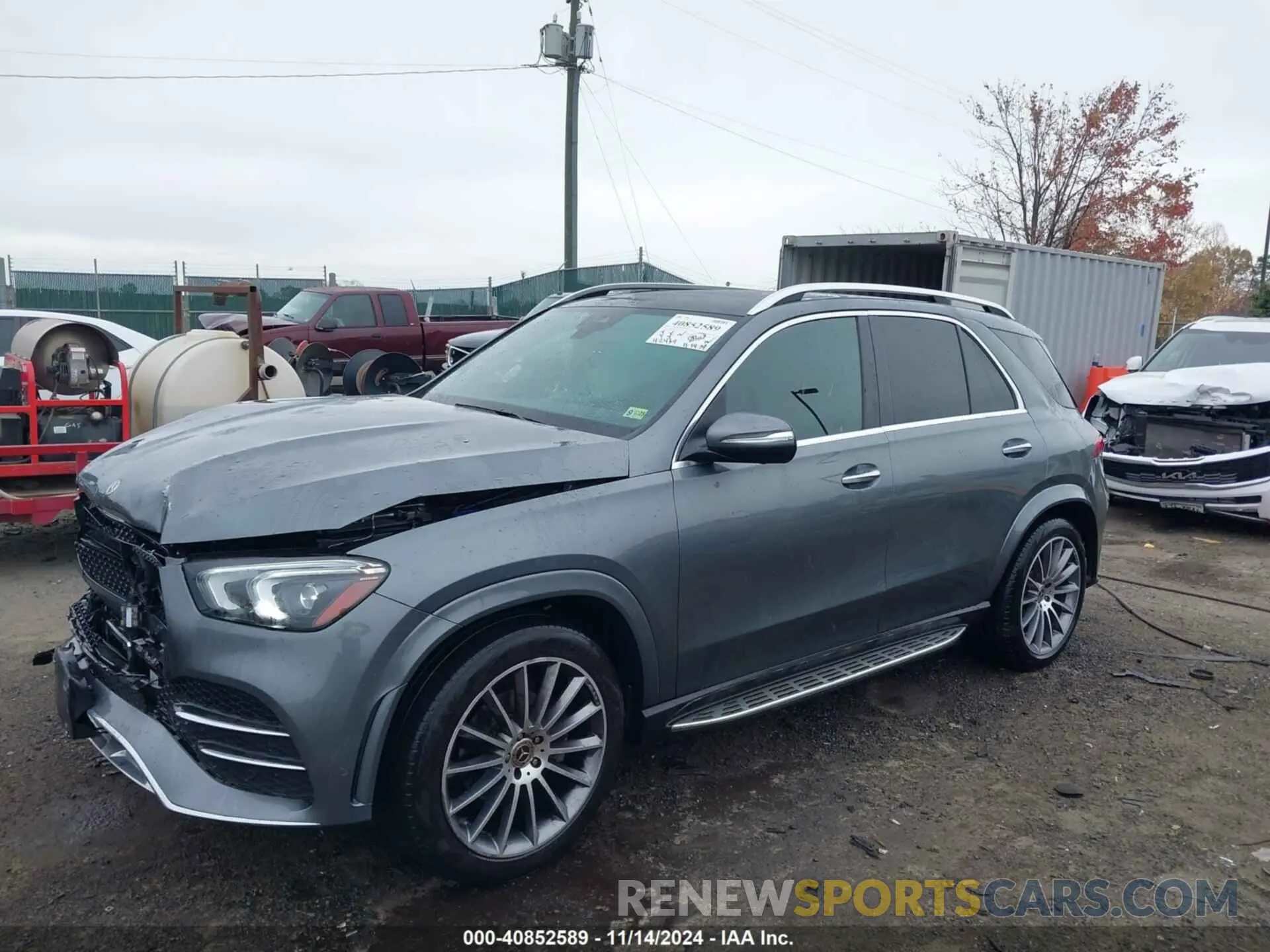 2 Photograph of a damaged car 4JGFB4KB6NA819215 MERCEDES-BENZ GLE 350 2022