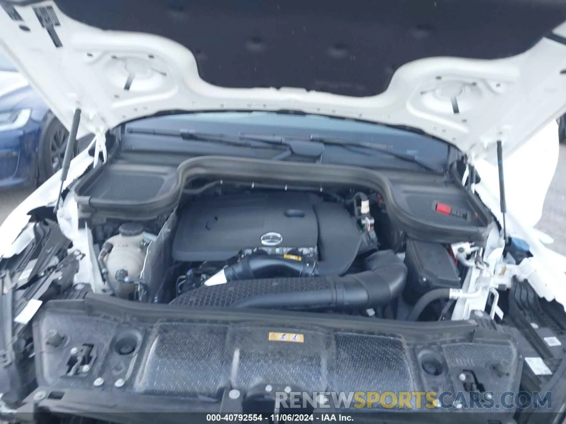 10 Photograph of a damaged car 4JGFB4KE4NA737672 MERCEDES-BENZ GLE 350 2022