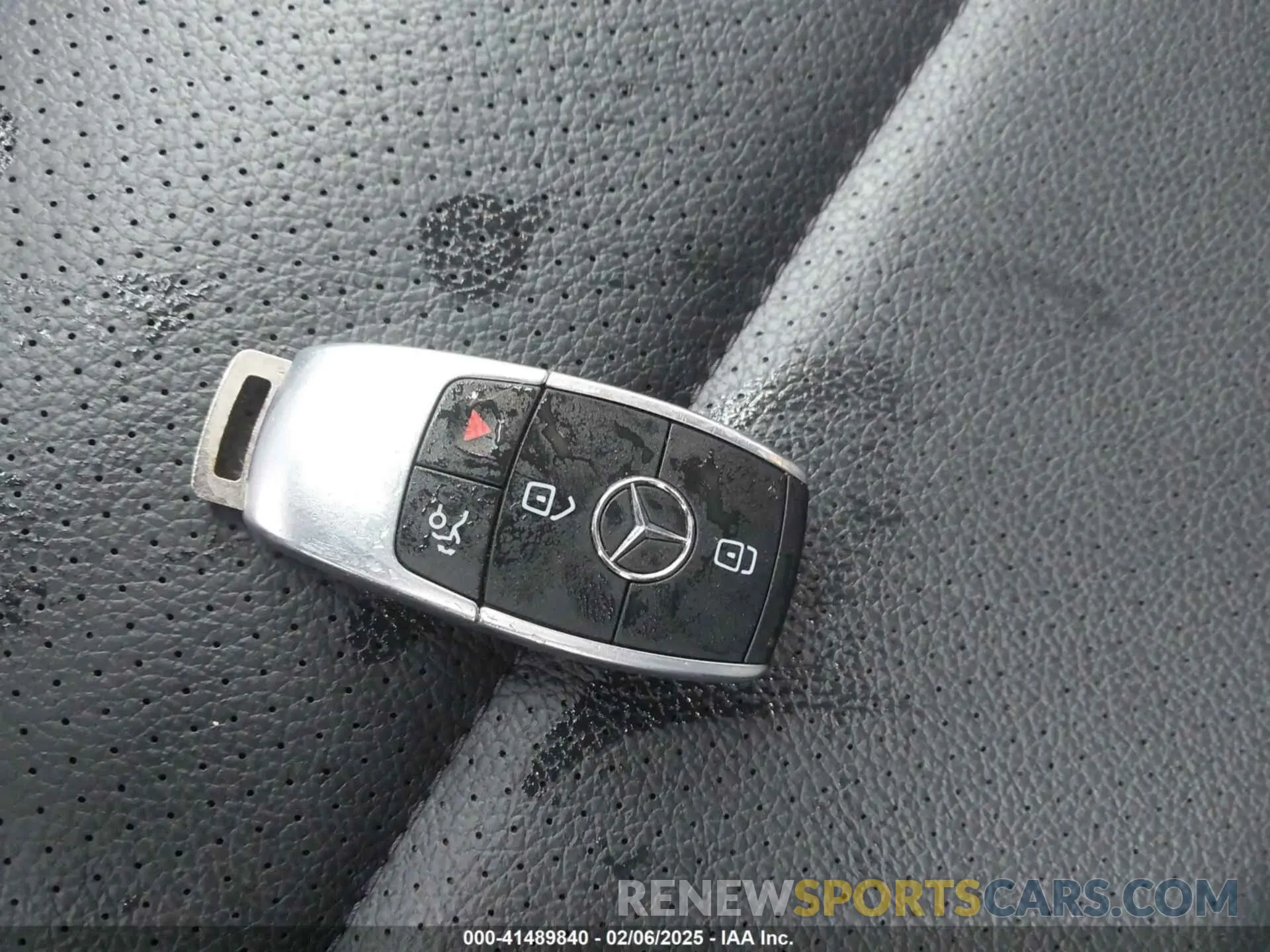 10 Photograph of a damaged car 4JGFB4KB2PA845555 MERCEDES-BENZ GLE 350 2023