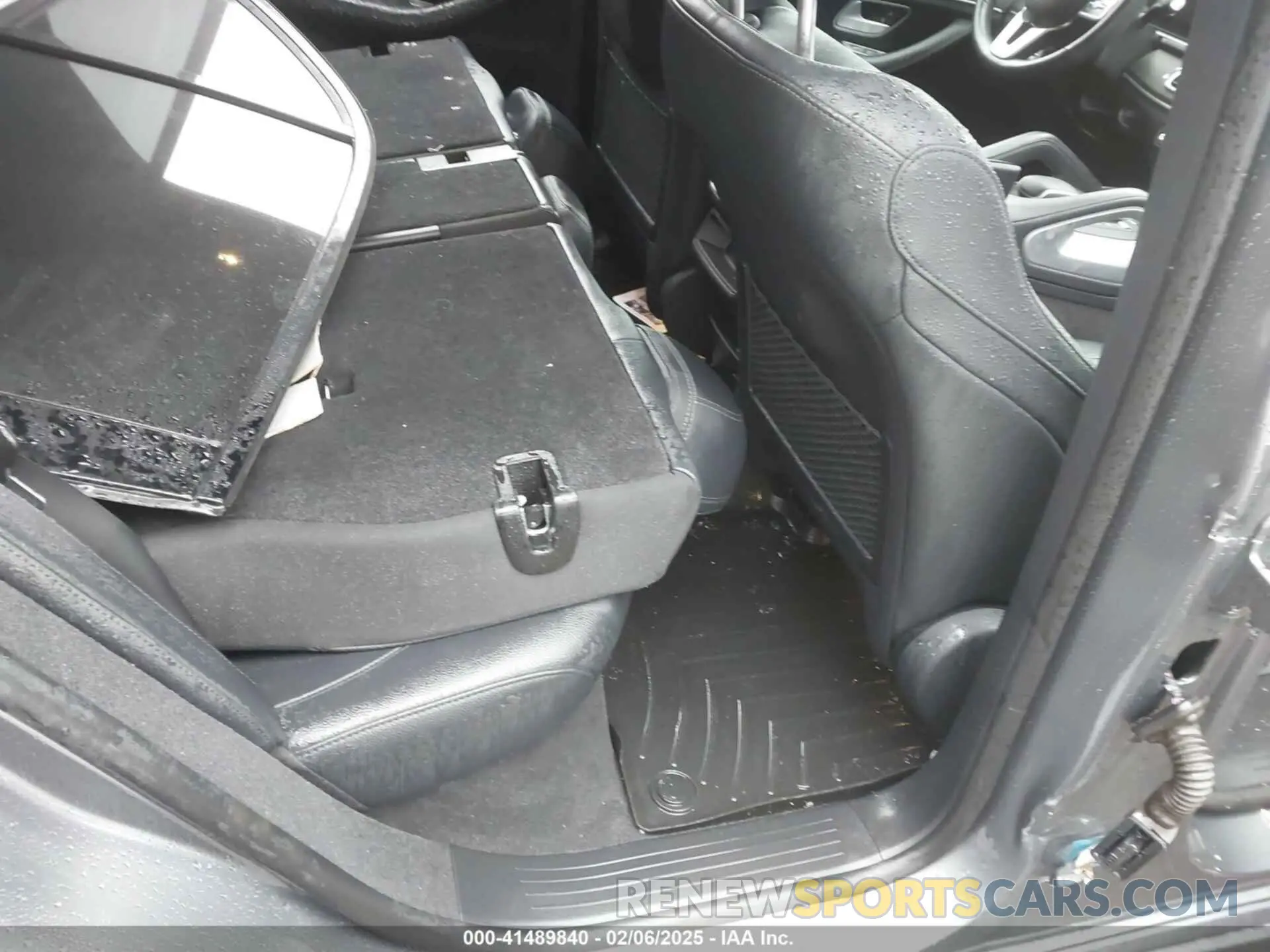 7 Photograph of a damaged car 4JGFB4KB2PA845555 MERCEDES-BENZ GLE 350 2023