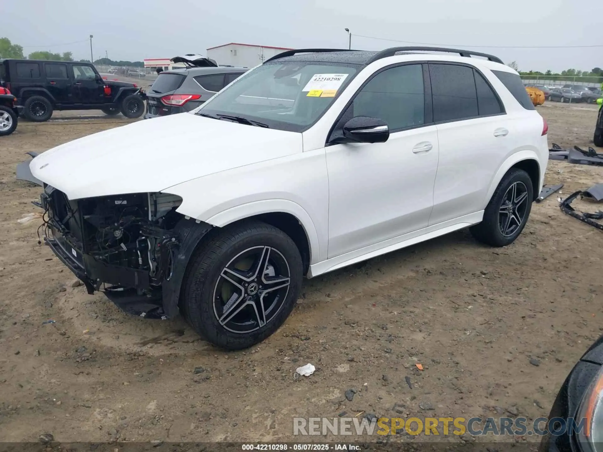 2 Photograph of a damaged car 4JGFB4KB6PA901903 MERCEDES-BENZ GLE 350 2023