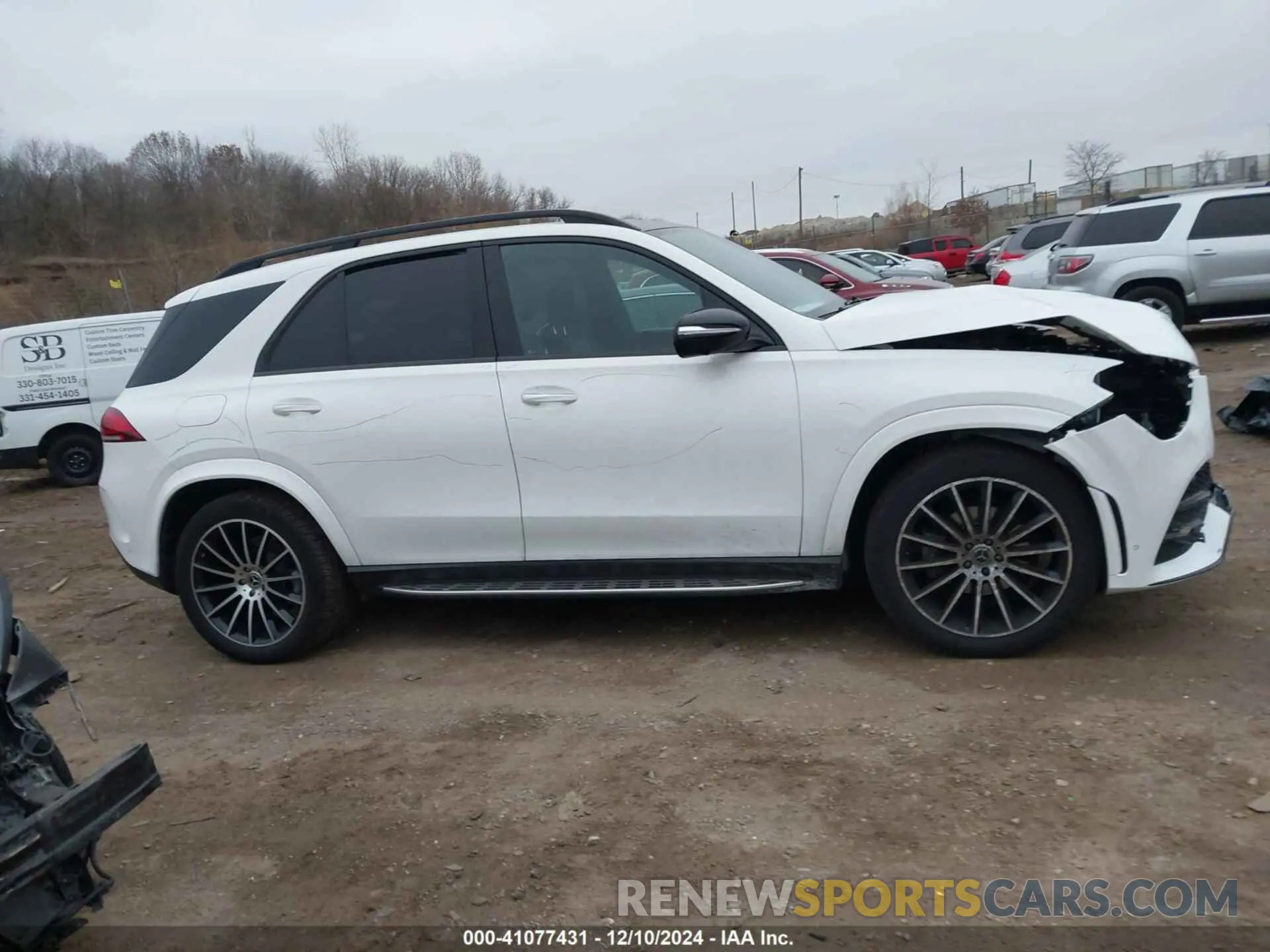 13 Photograph of a damaged car 4JGFB4KE9PA967663 MERCEDES-BENZ GLE 350 2023
