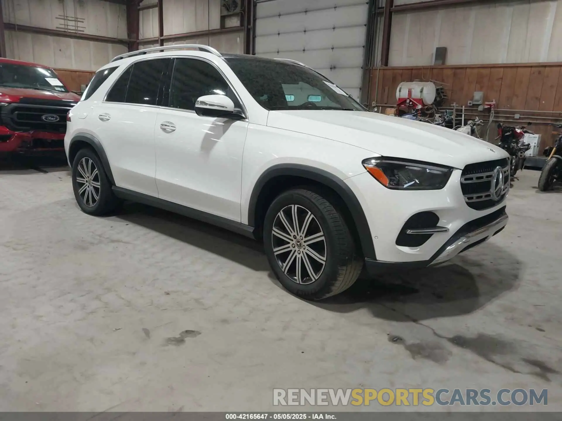 1 Photograph of a damaged car 4JGFB4FB1RA994293 MERCEDES-BENZ GLE 350 2024