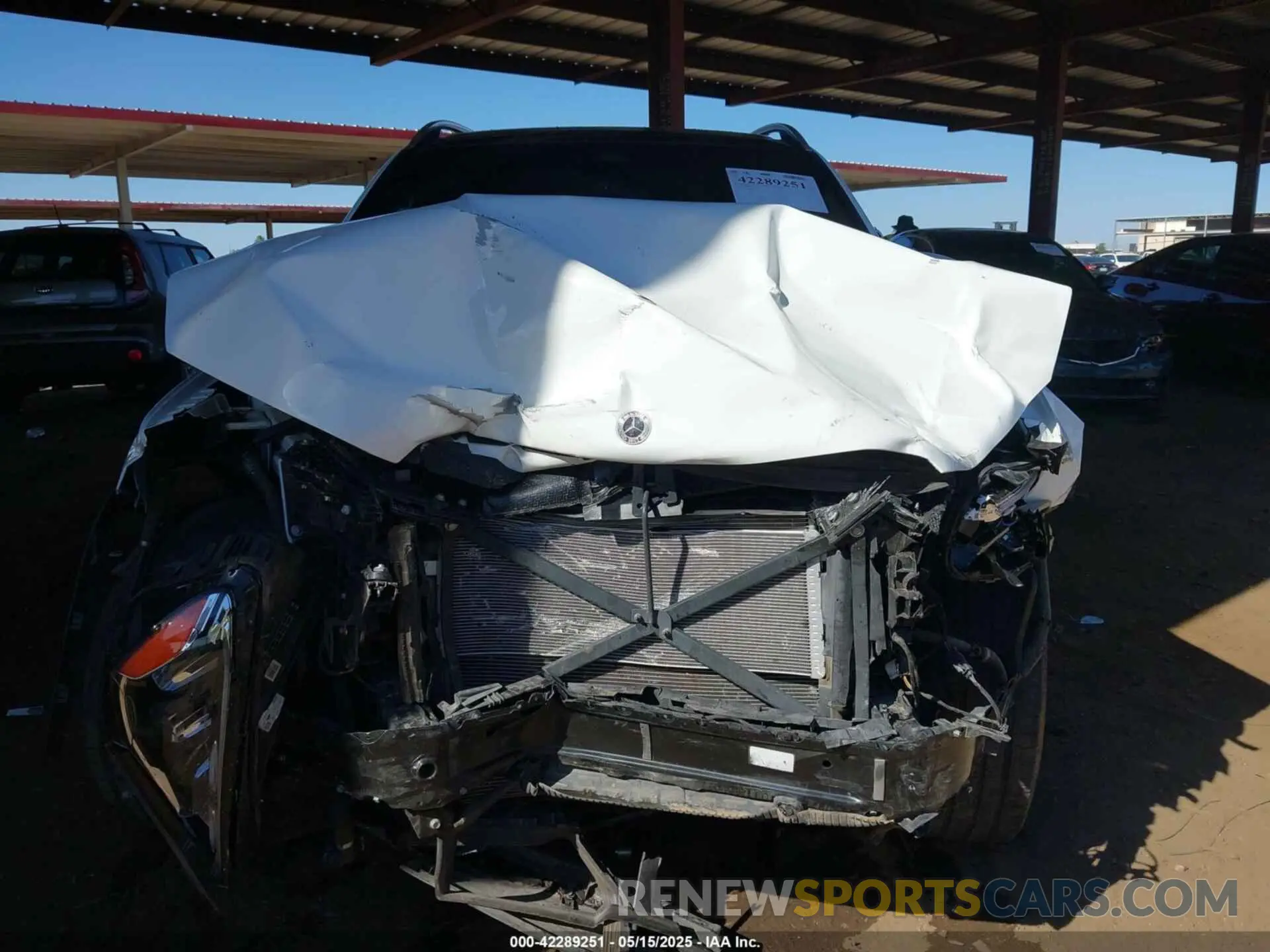 11 Photograph of a damaged car 4JGFB4FB3RB015982 MERCEDES-BENZ GLE 350 2024