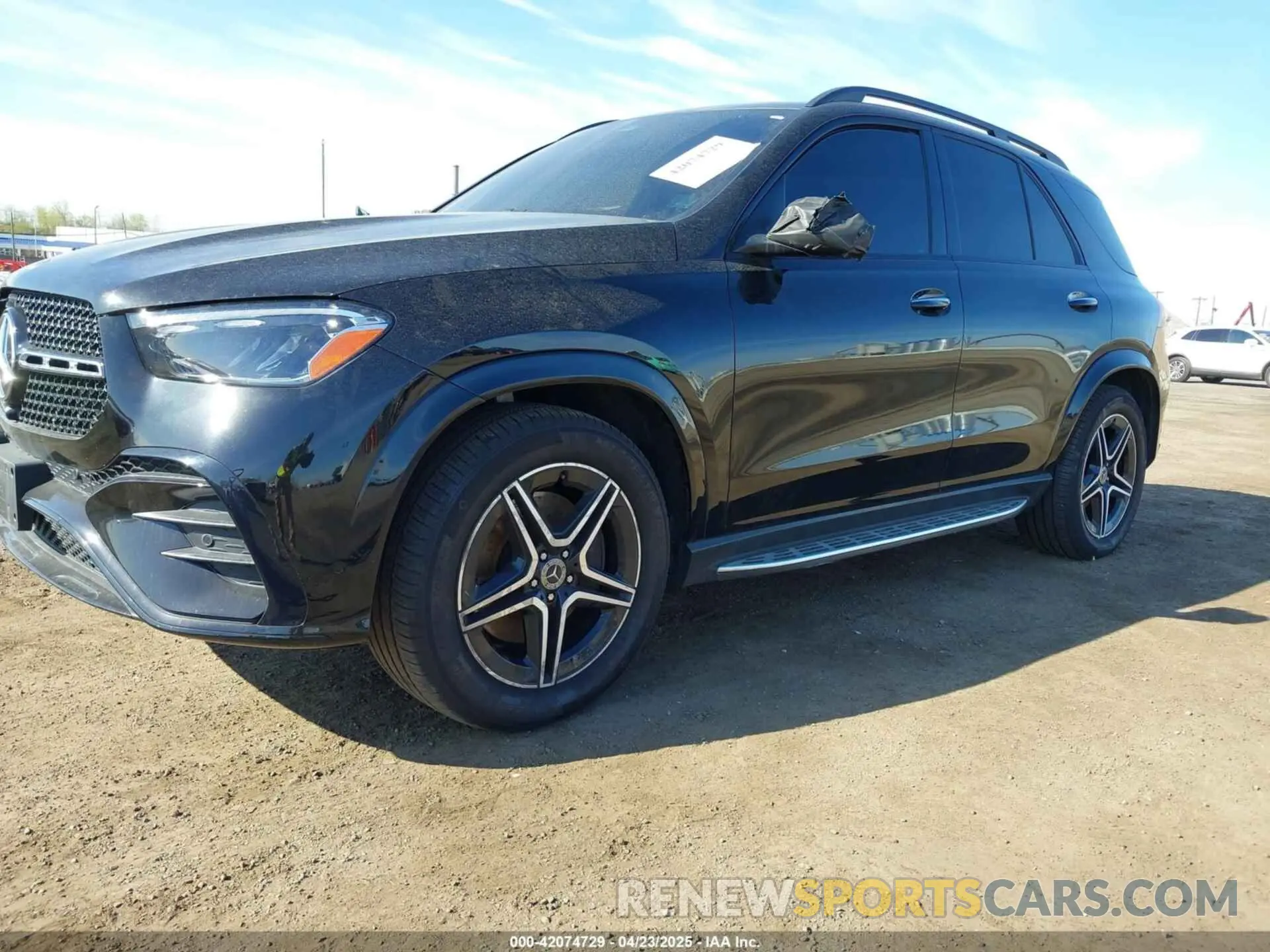 2 Photograph of a damaged car 4JGFB4FB5RA997911 MERCEDES-BENZ GLE 350 2024