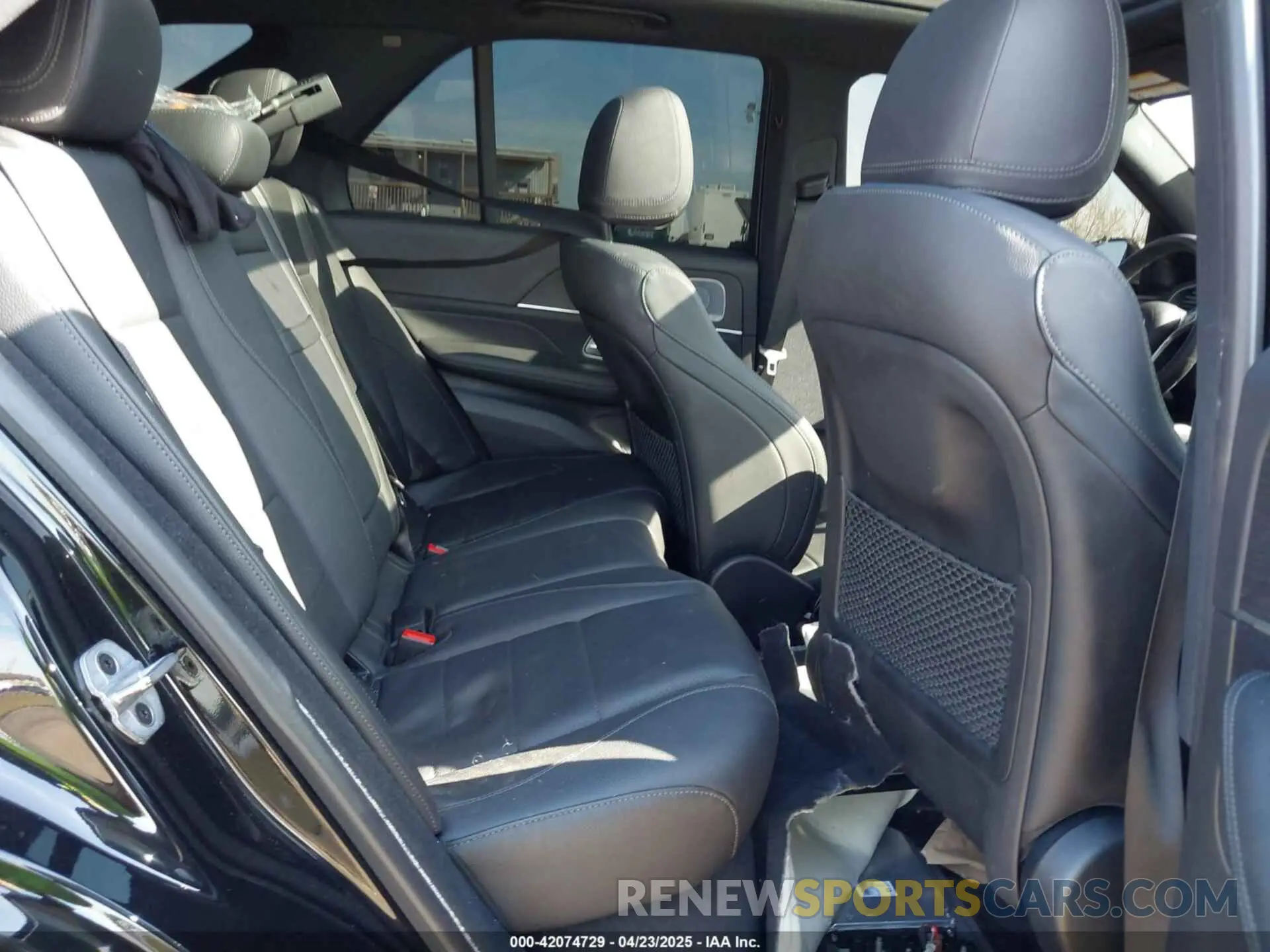 8 Photograph of a damaged car 4JGFB4FB5RA997911 MERCEDES-BENZ GLE 350 2024