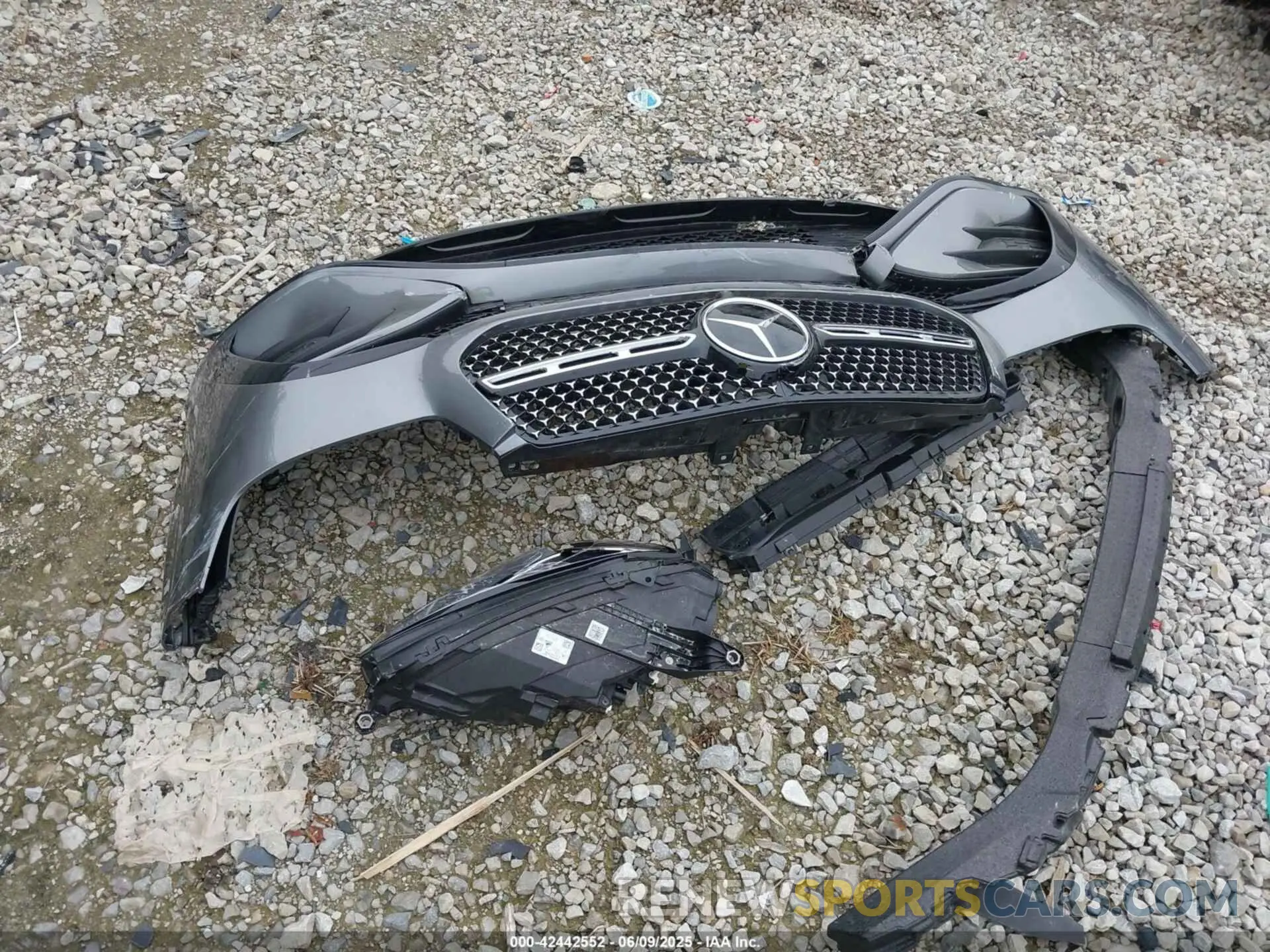 12 Photograph of a damaged car 4JGFB4FBXRB129297 MERCEDES-BENZ GLE 350 2024