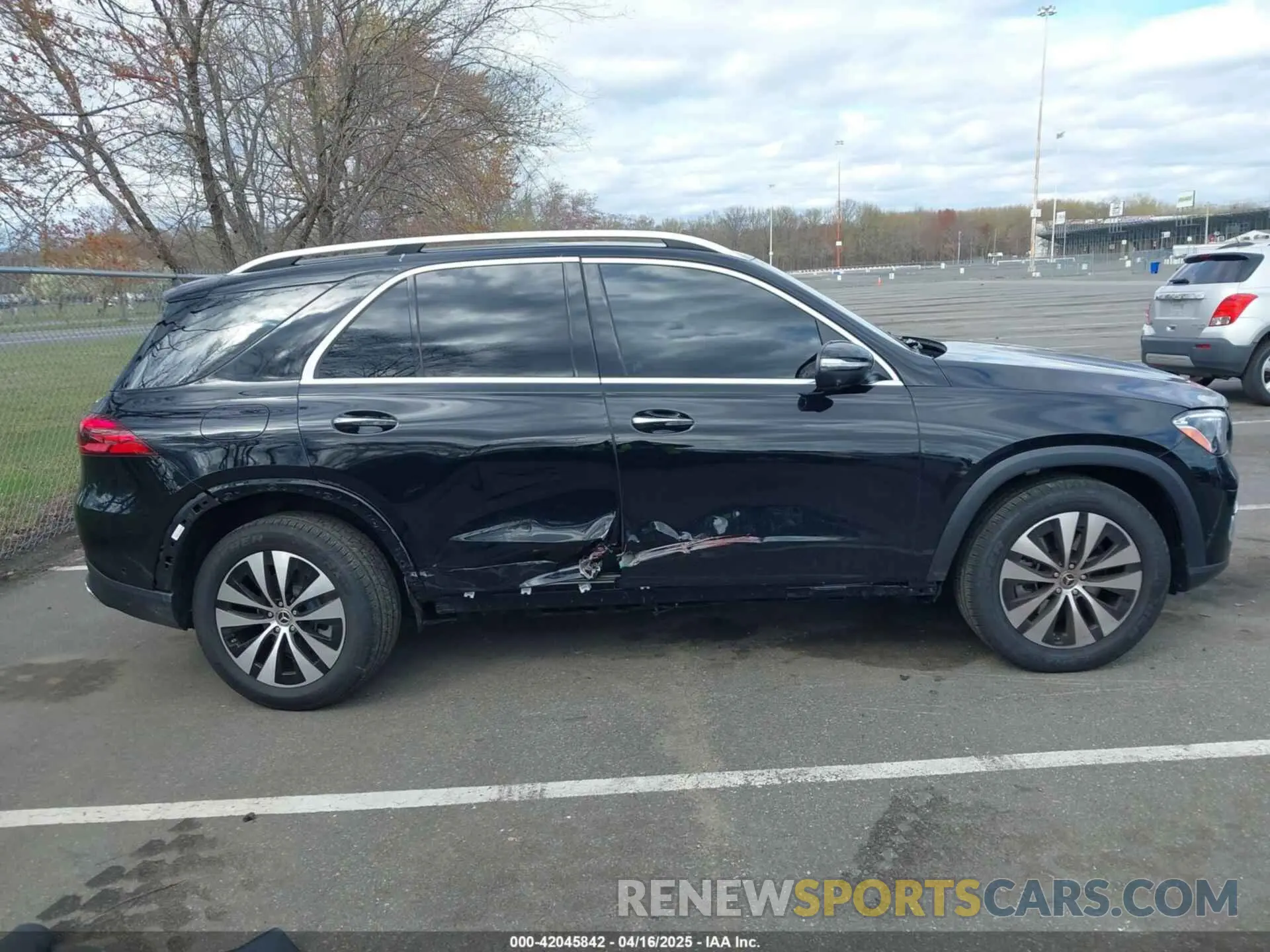 14 Фотография поврежденного автомобиля 4JGFB4FB4SB295790 MERCEDES-BENZ GLE 350 2025